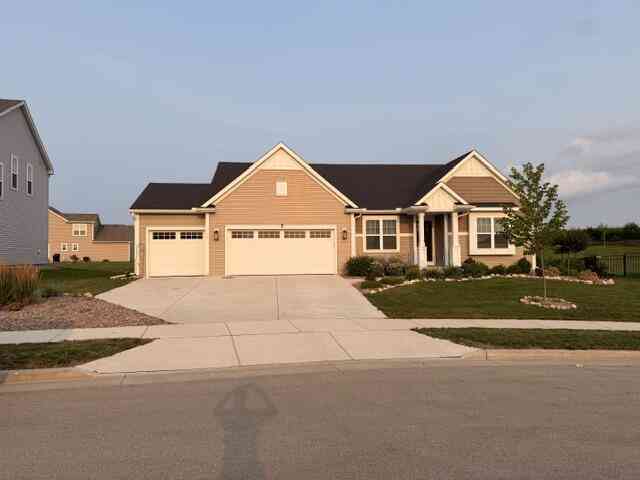 Homes For Sale - 180 Emerald<br/> Ozaukee County, Saukville, WI 53080