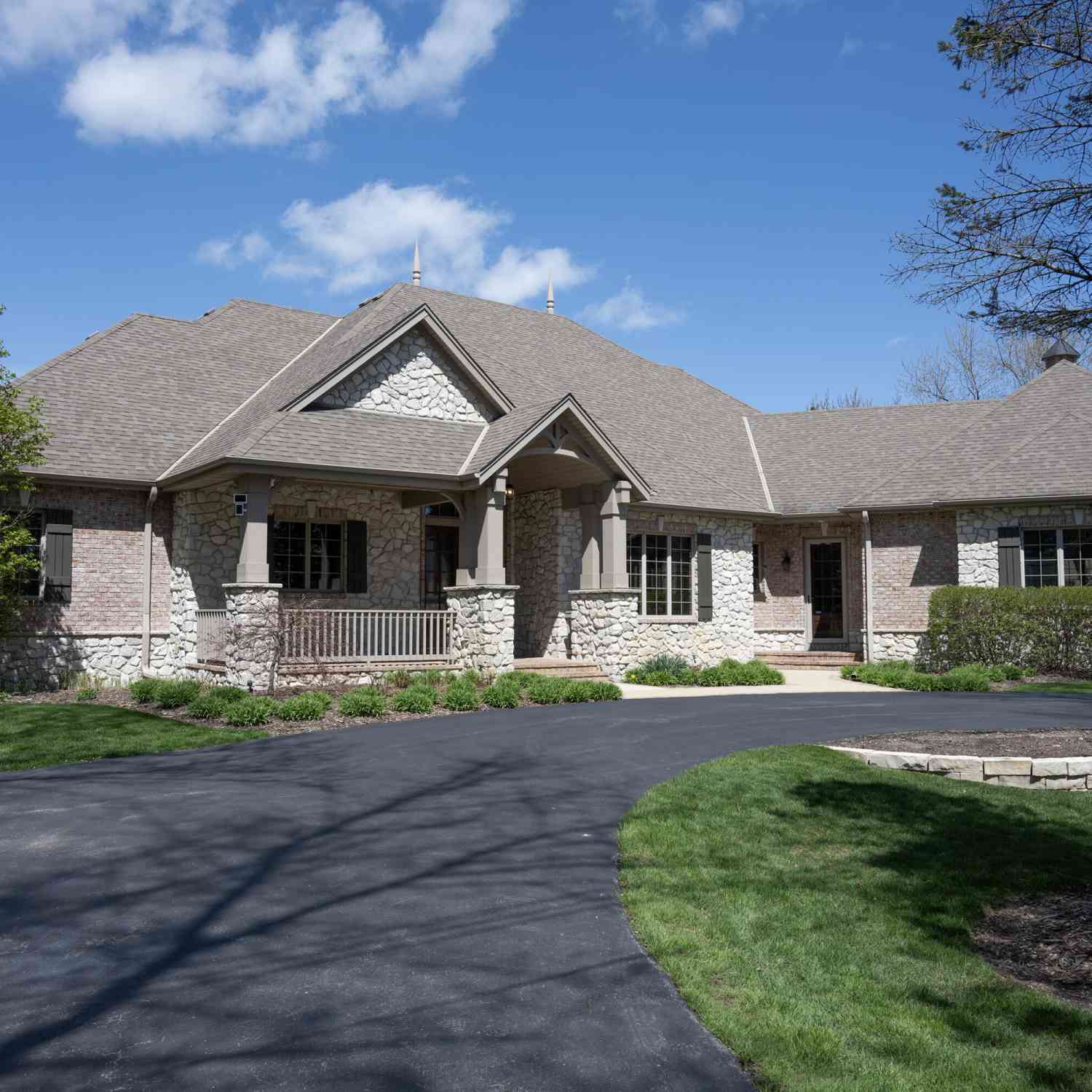 Homes For Sale - 1512 W County Line<br/> Ozaukee County, Mequon, WI 53092