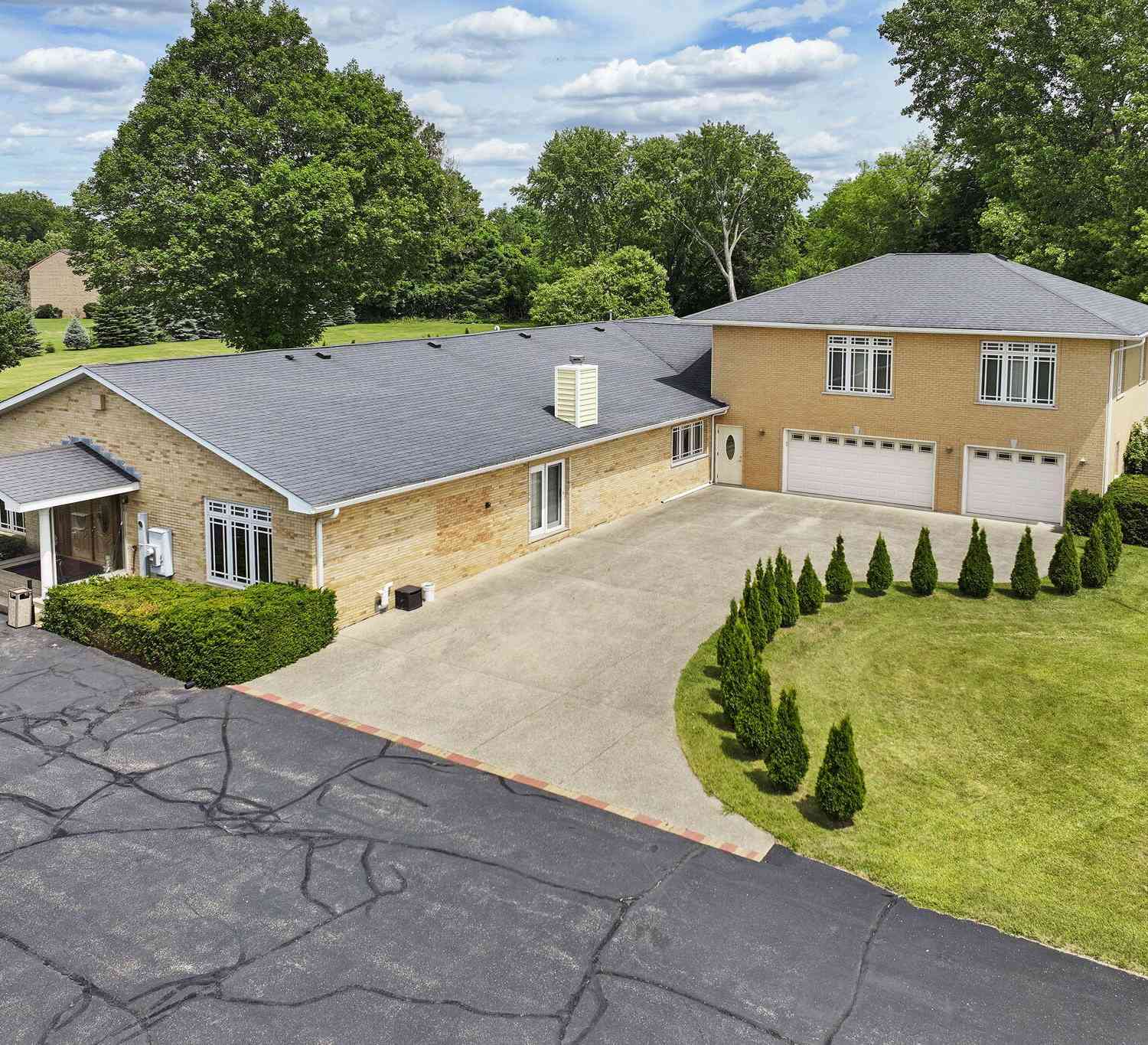Homes For Sale - 740 S Cosgwell<br/> Salem, WI 53170