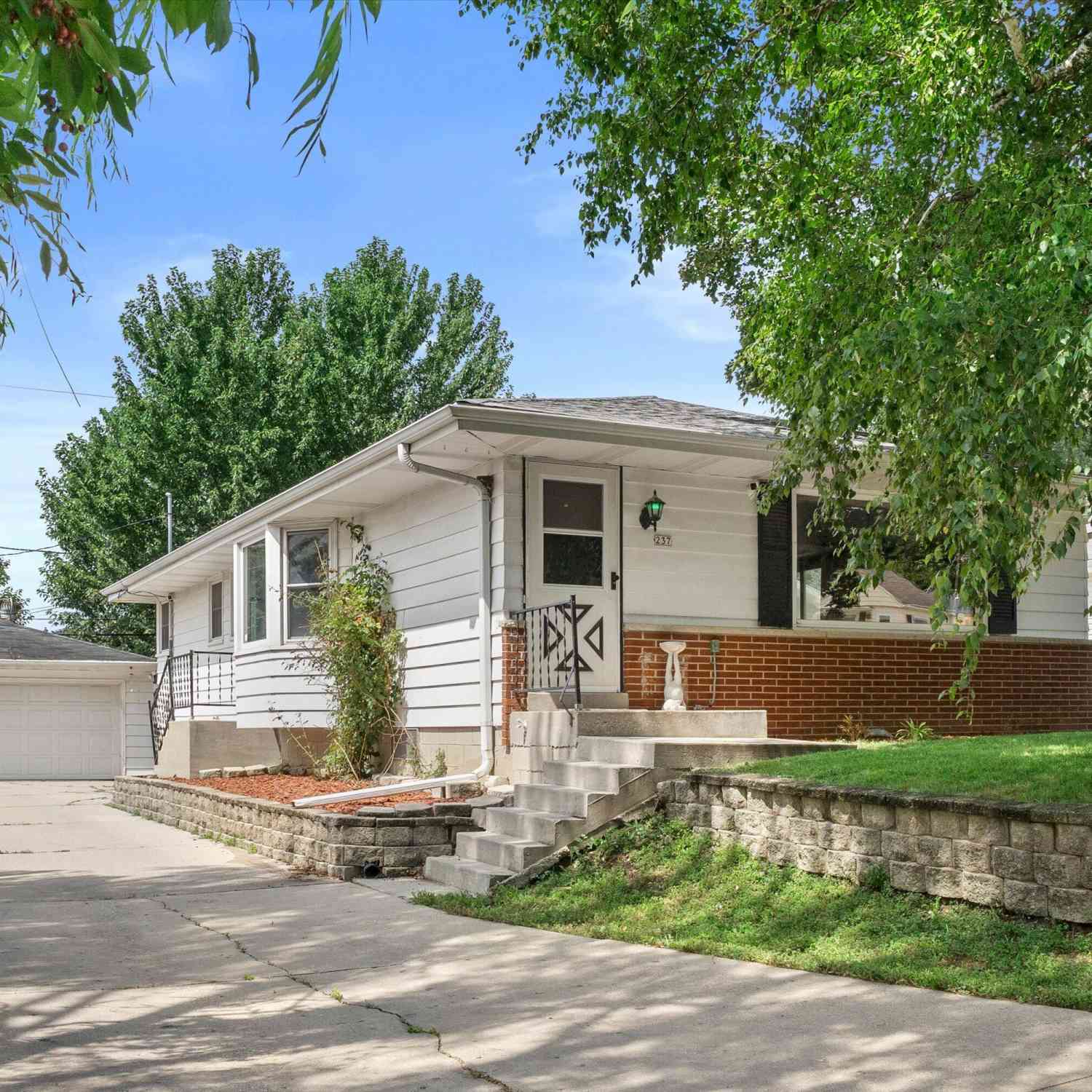 Homes For Sale - 237 N 113th<br/> Wauwatosa, WI 53226