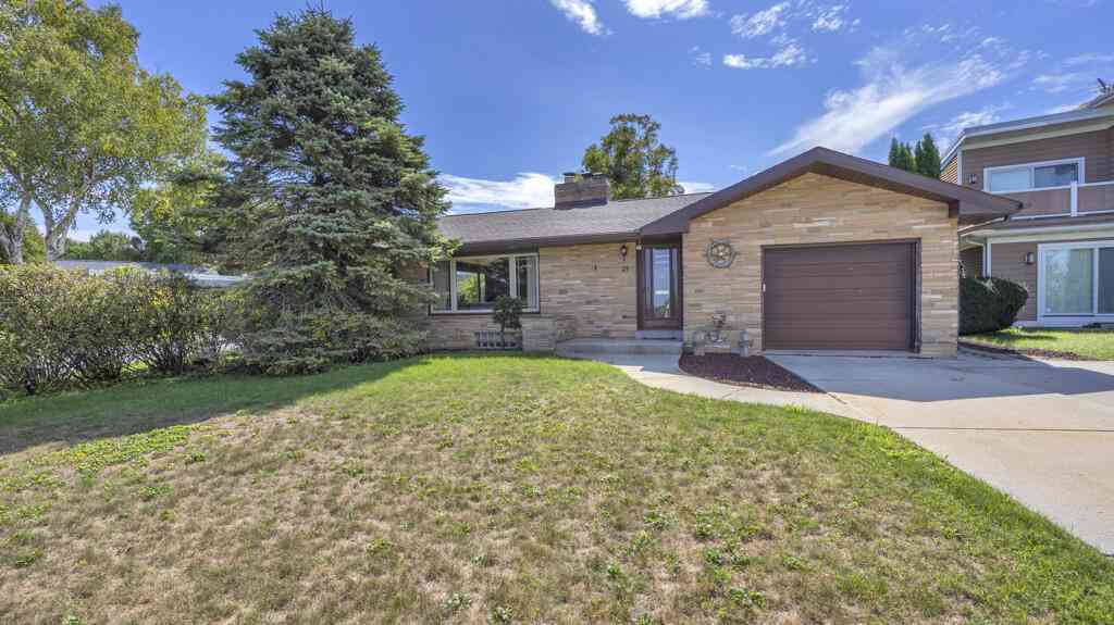 Homes For Sale - 29 North Point<br/> Sheboygan, WI 53081