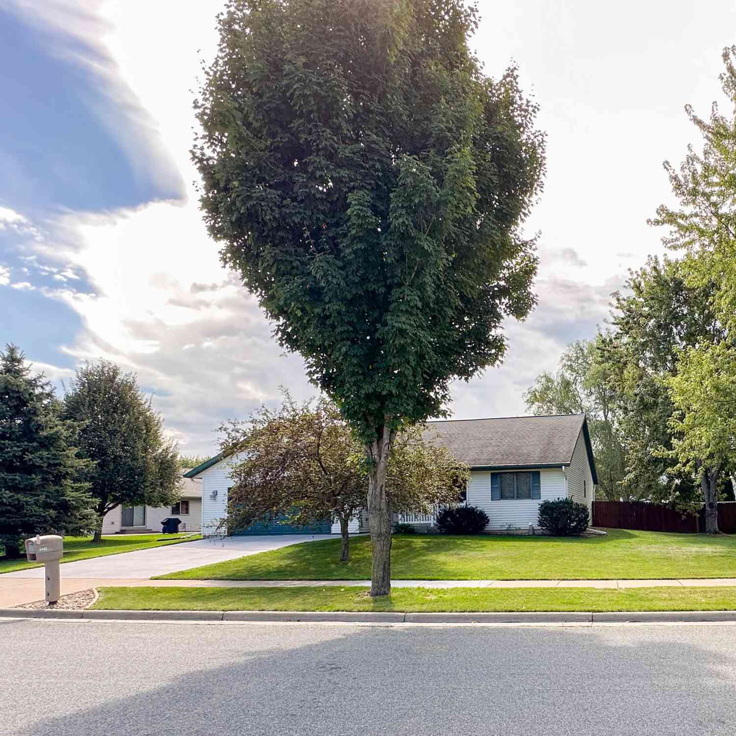 Homes For Sale - 2422 Krause<br/> Onalaska, WI 54650