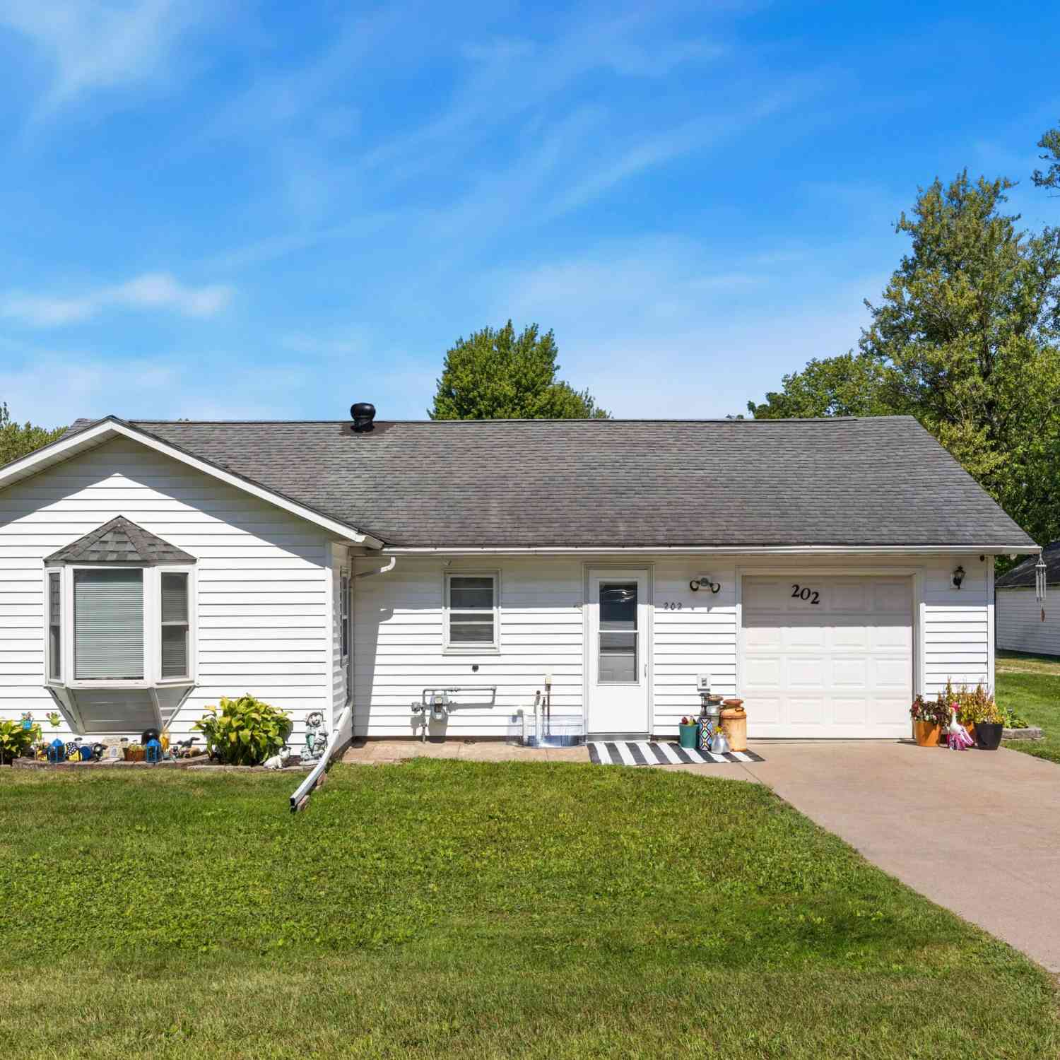 Homes For Sale - 202 Center<br/> Rockland, WI 54653