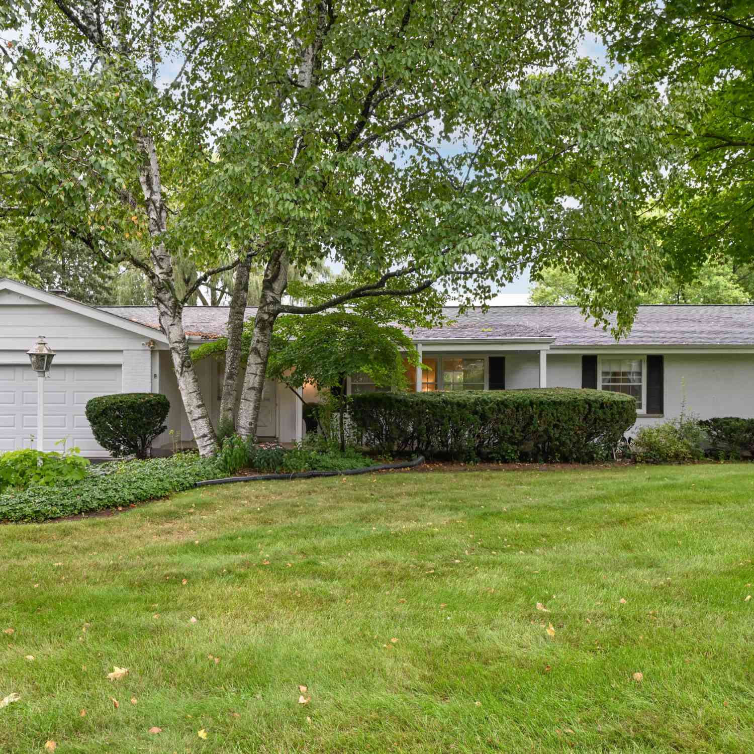 Homes For Sale - 2120 Elm Tree<br/> Elm Grove, WI 53122