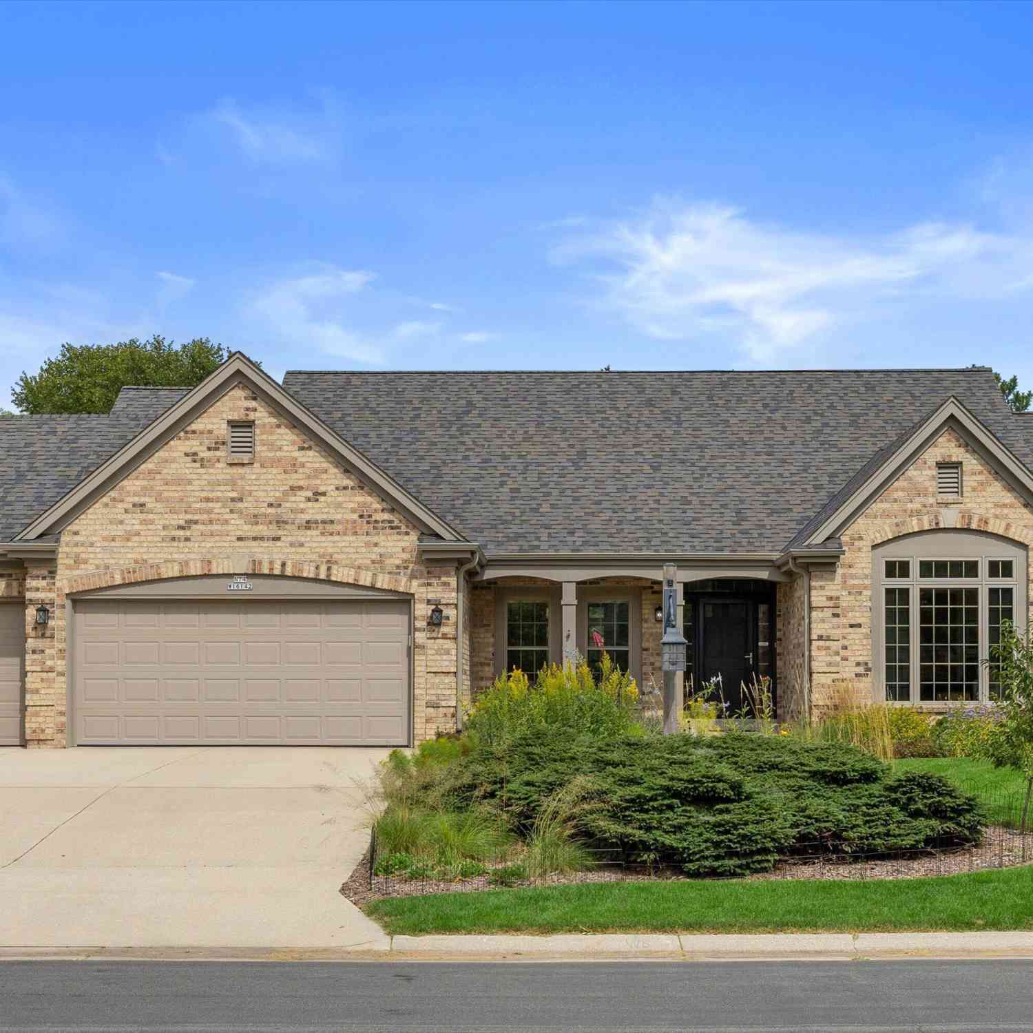 Homes For Sale - N74W16142 Stonewood<br/> Menomonee Falls, WI 53051