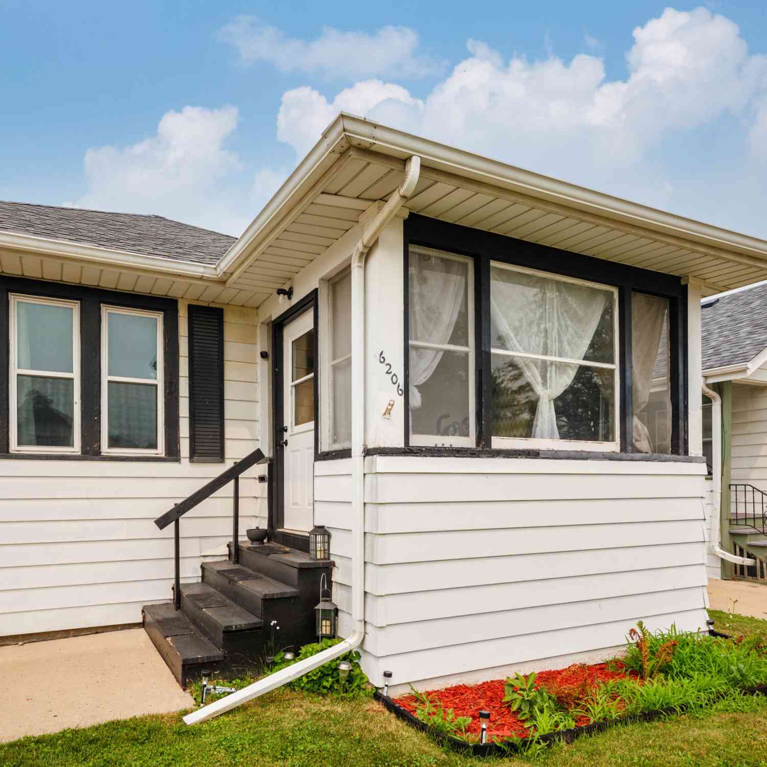 Homes For Sale - 6206 33rd<br/> Kenosha, WI 53142