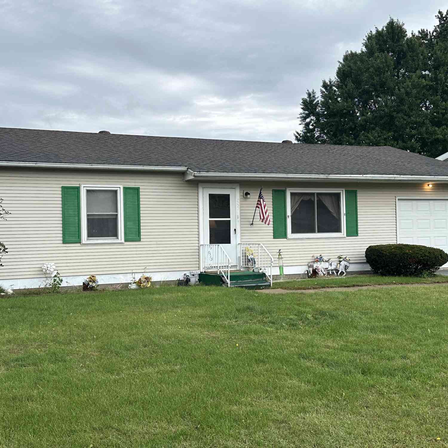 Homes For Sale - 3021 29th<br/> La Crosse, WI 54601