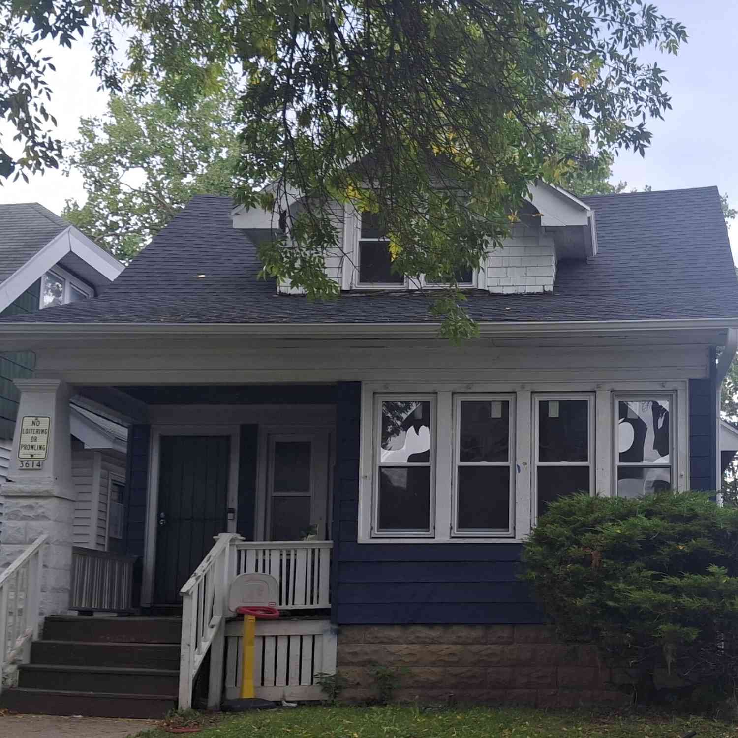 Homes For Sale - 3614 N 11th<br/> Milwaukee, WI 53206
