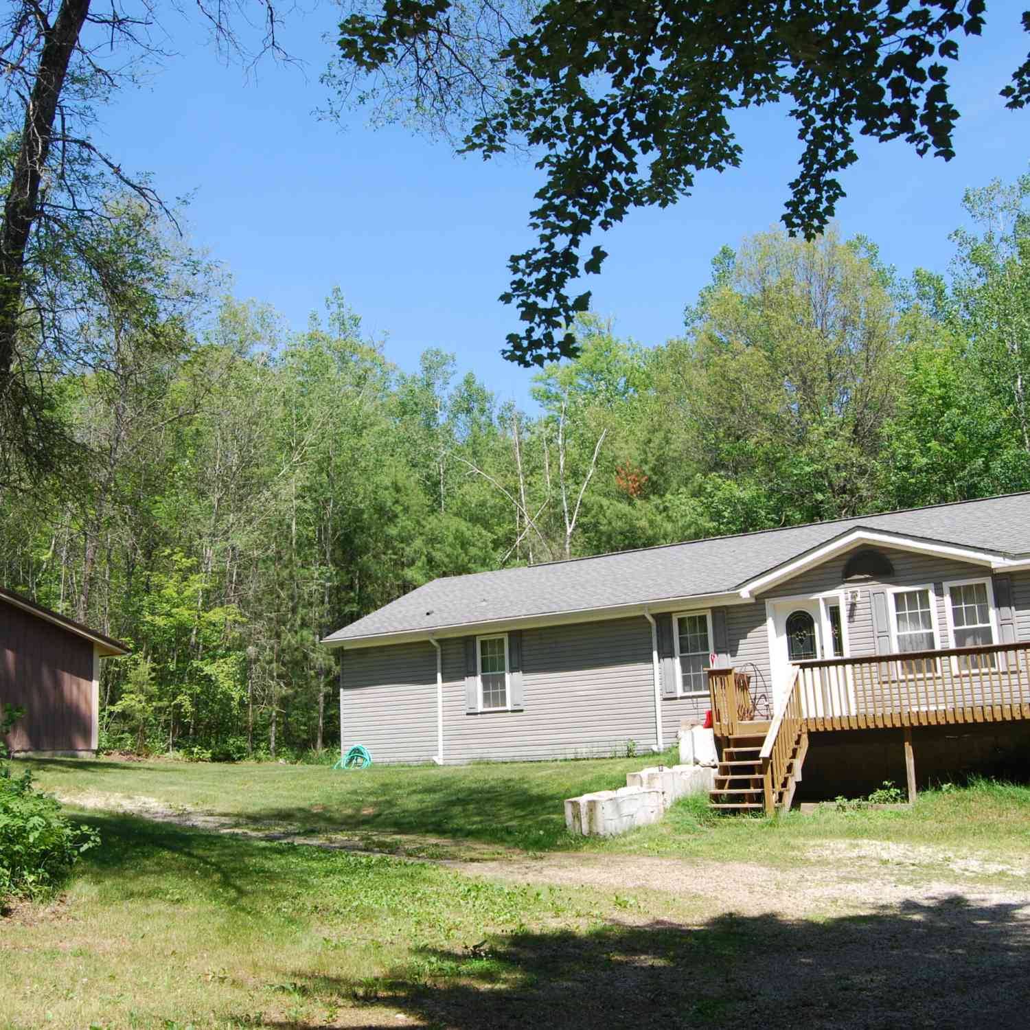 Homes For Sale - N11490 Nelson<br/> Marinette County, Athelstane, WI 54177