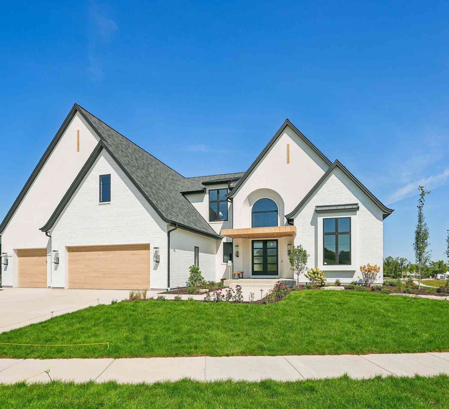 Homes For Sale - N50W18626 Woodfield<br/> Menomonee Falls, WI 53051