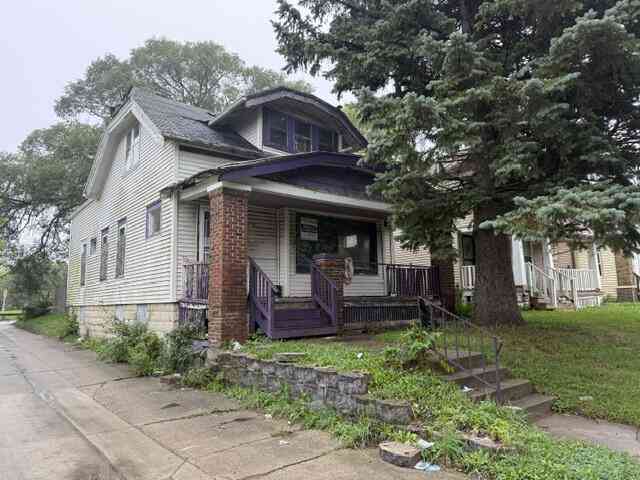 Homes For Sale - 3706 N 13th<br/> Milwaukee County, Milwaukee, WI 53206