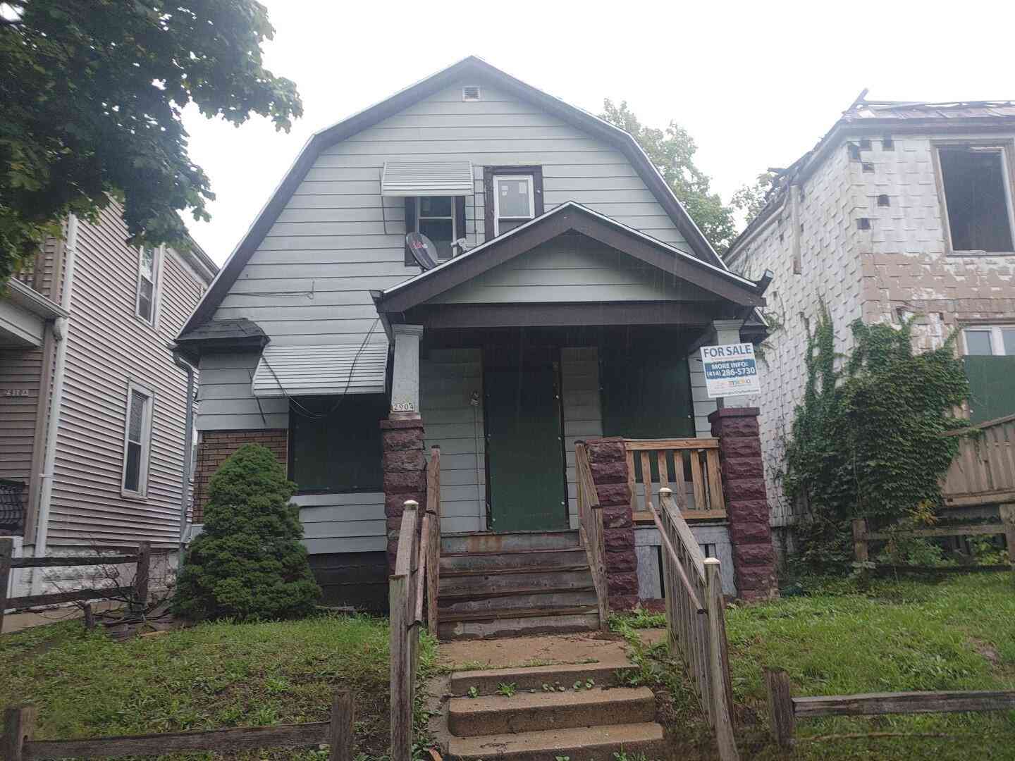 Homes For Sale - 2904 N 28th<br/> Milwaukee County, Milwaukee, WI 53210