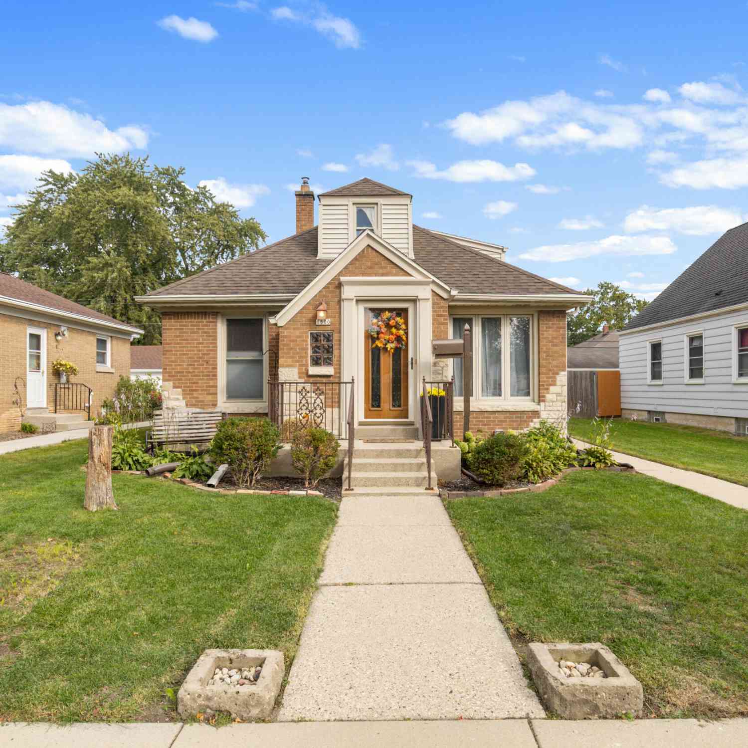 Homes For Sale - 1800 S 53rd<br/> West Milwaukee, WI 53214