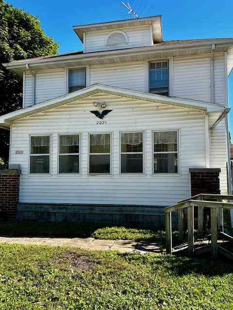 Homes For Sale - 2021 N 20th<br/> Sheboygan, WI 53081