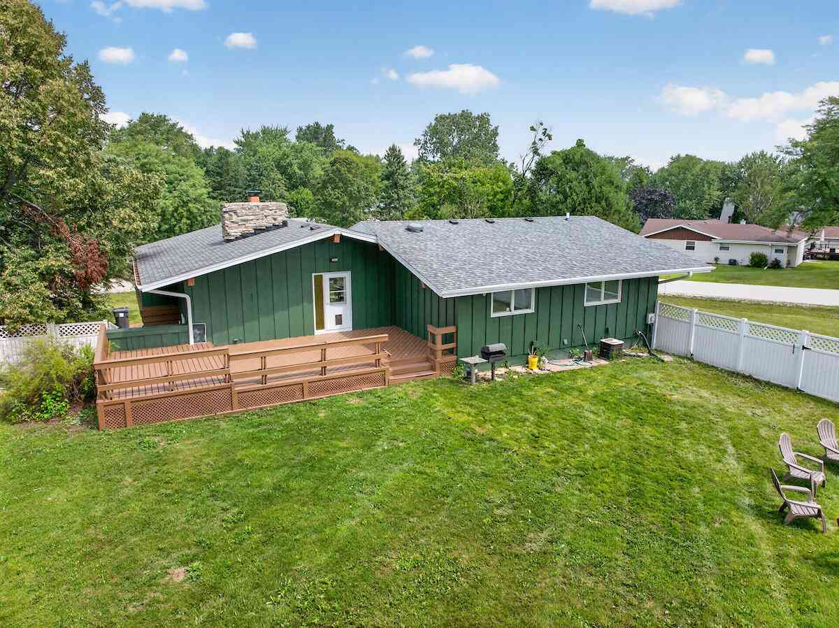 Homes For Sale - 1408 94th<br/> Kenosha County, Somers, WI 53144