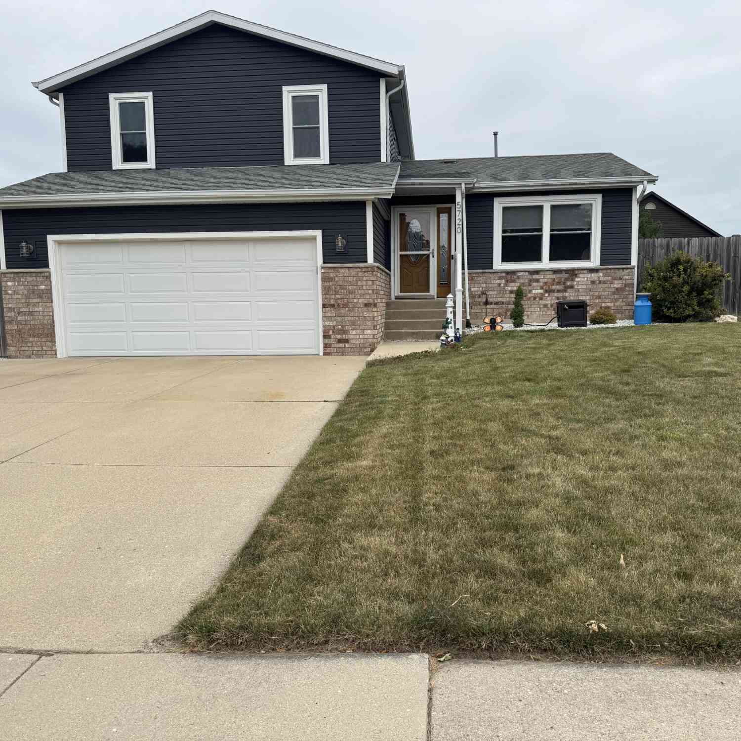 Homes For Sale - 5720 81st<br/> Kenosha County, Kenosha, WI 53142
