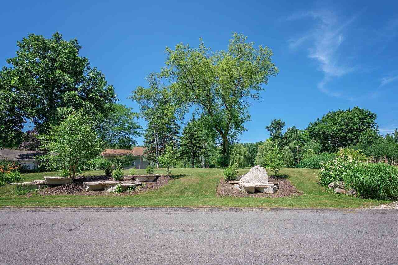 Vacant Land For Sale - LT1 Jackson<br/> Waukesha County, Menomonee Falls, WI 53051