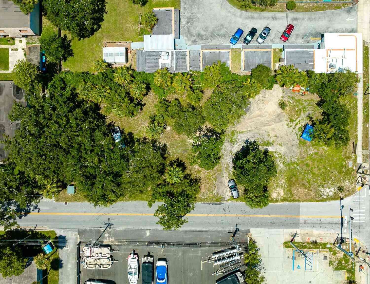 Vacant Land For Sale - 000 Ridgewood Avenue<br/> Holly Hill, FL 32117