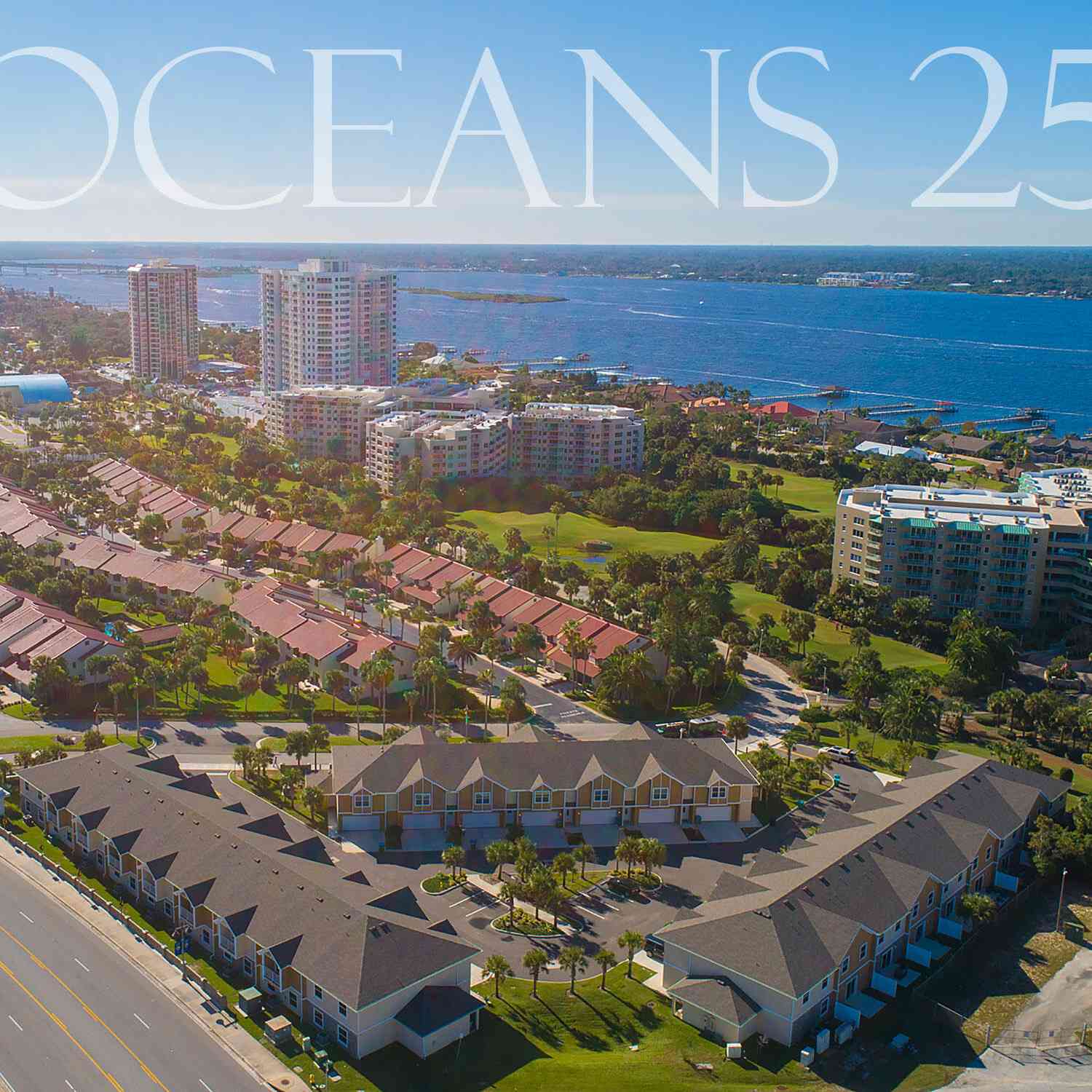 Homes For Sale - 117 Oceans Circle<br/> Daytona Beach Shores, FL 32118