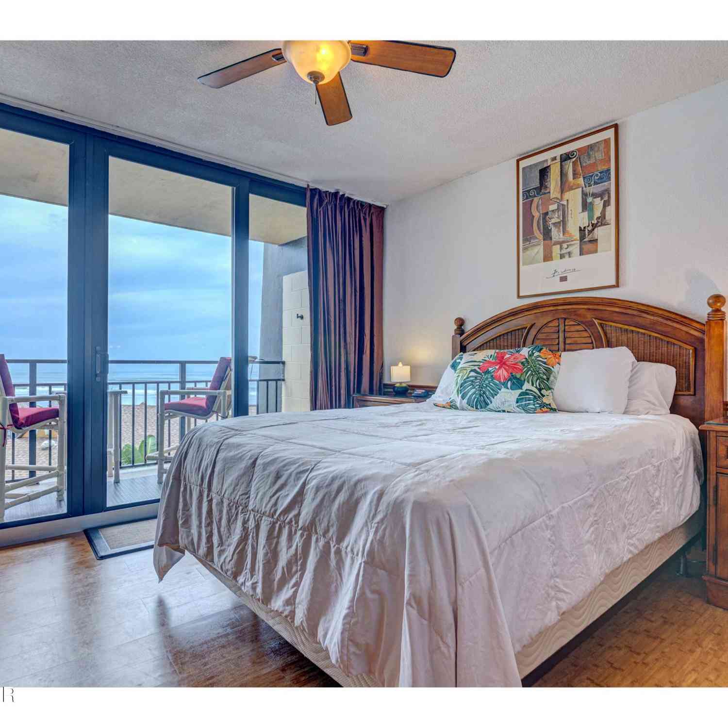 Condo For Sale - 2301 S Atlantic Avenue #327<br/> Daytona Beach, FL 32118
