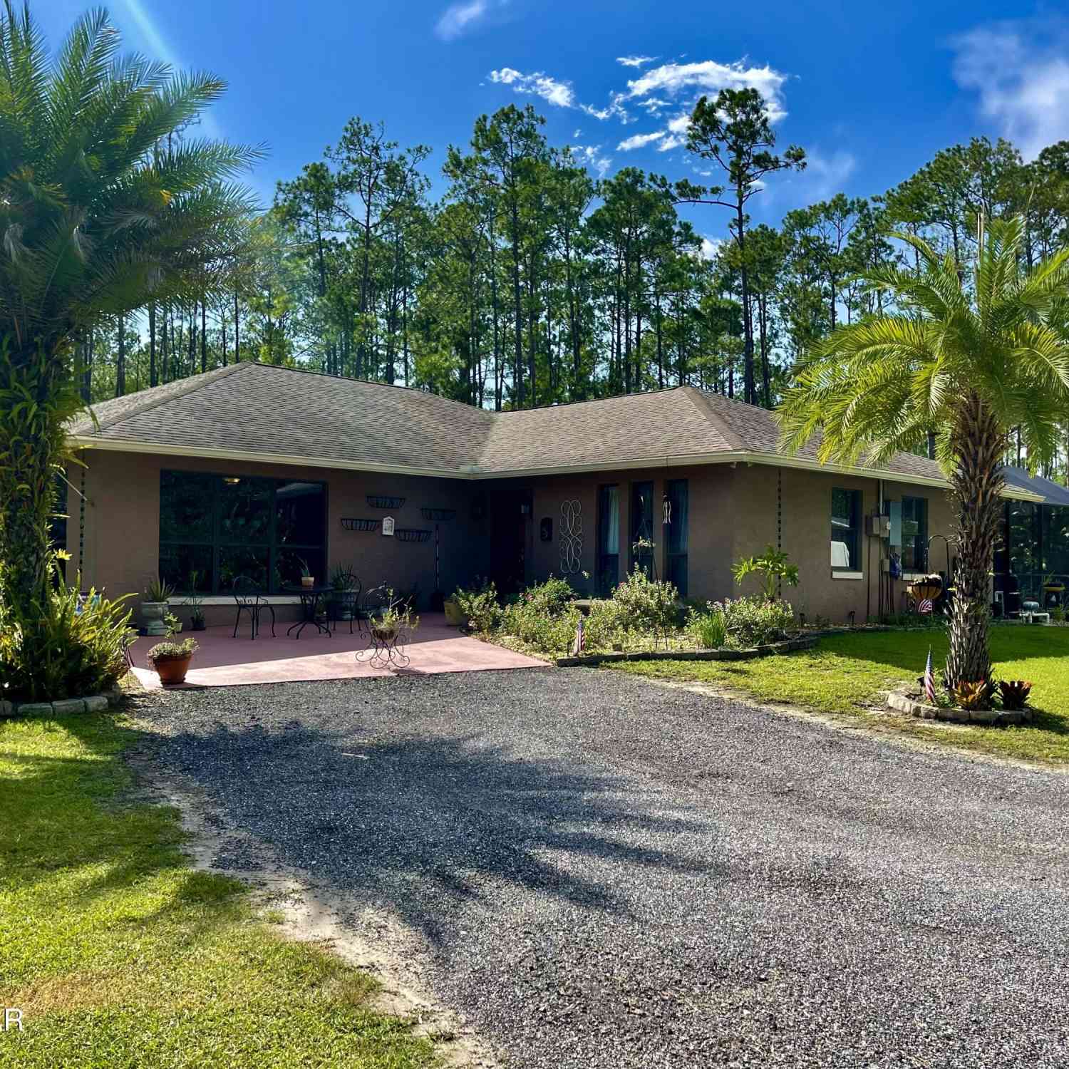 Homes For Sale - 3636 Conifer Lane<br/> Ormond Beach, FL 32174