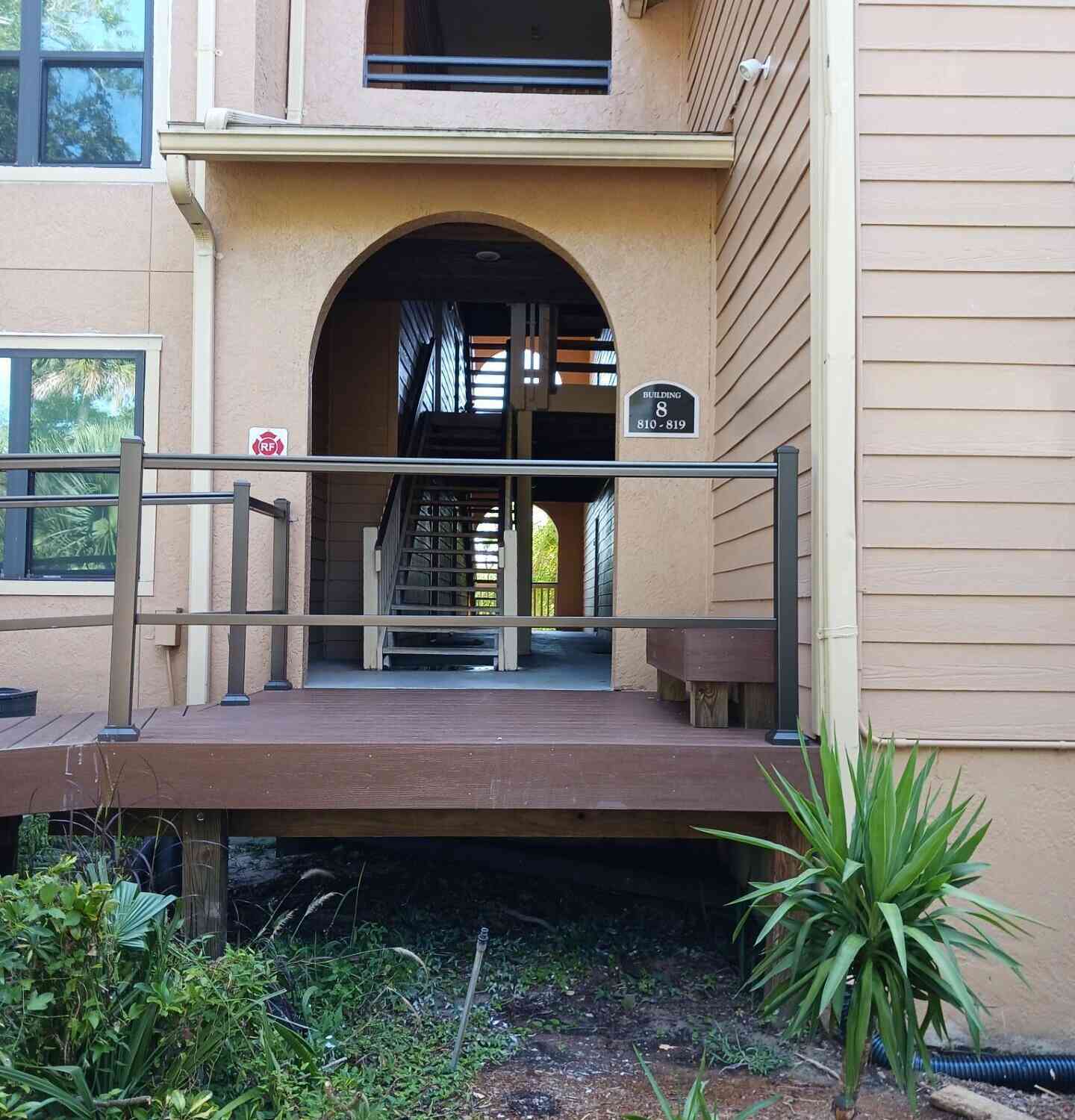 Condo For Sale - 1401 S Palmetto Avenue #811<br/> Daytona Beach, FL 32114