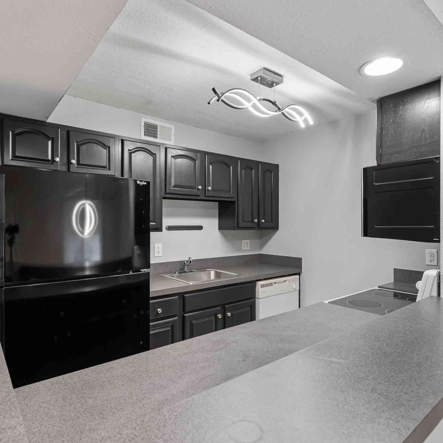 Condo For Sale - 900 S Peninsula Drive #104<br/> Daytona Beach, FL 32118