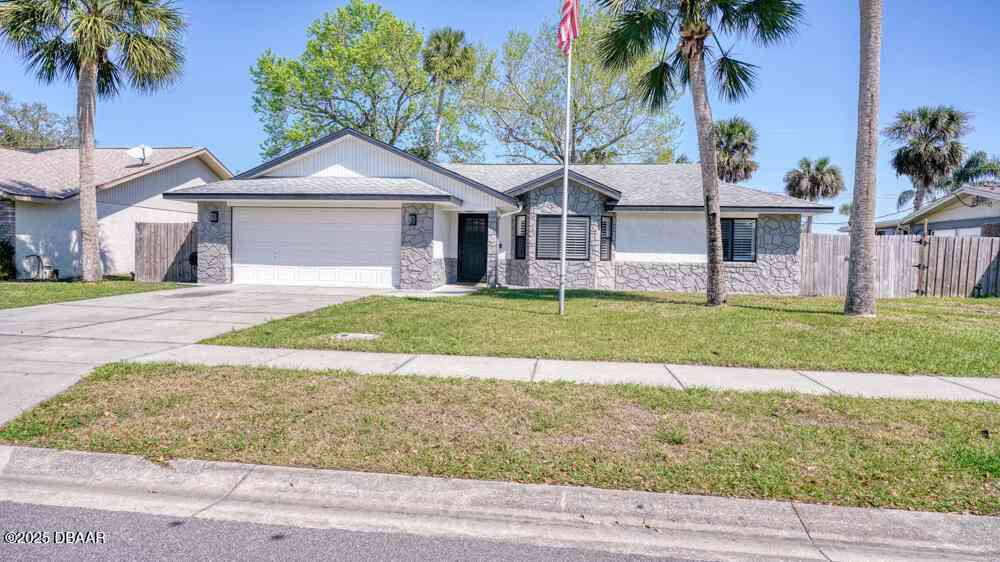 Homes For Sale - 1187 Margina Avenue<br/> Daytona Beach, FL 32114