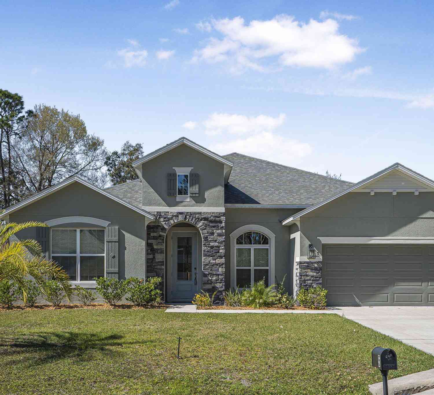 Homes For Sale - 5 Wayside Place<br/> Palm Coast, FL 32164