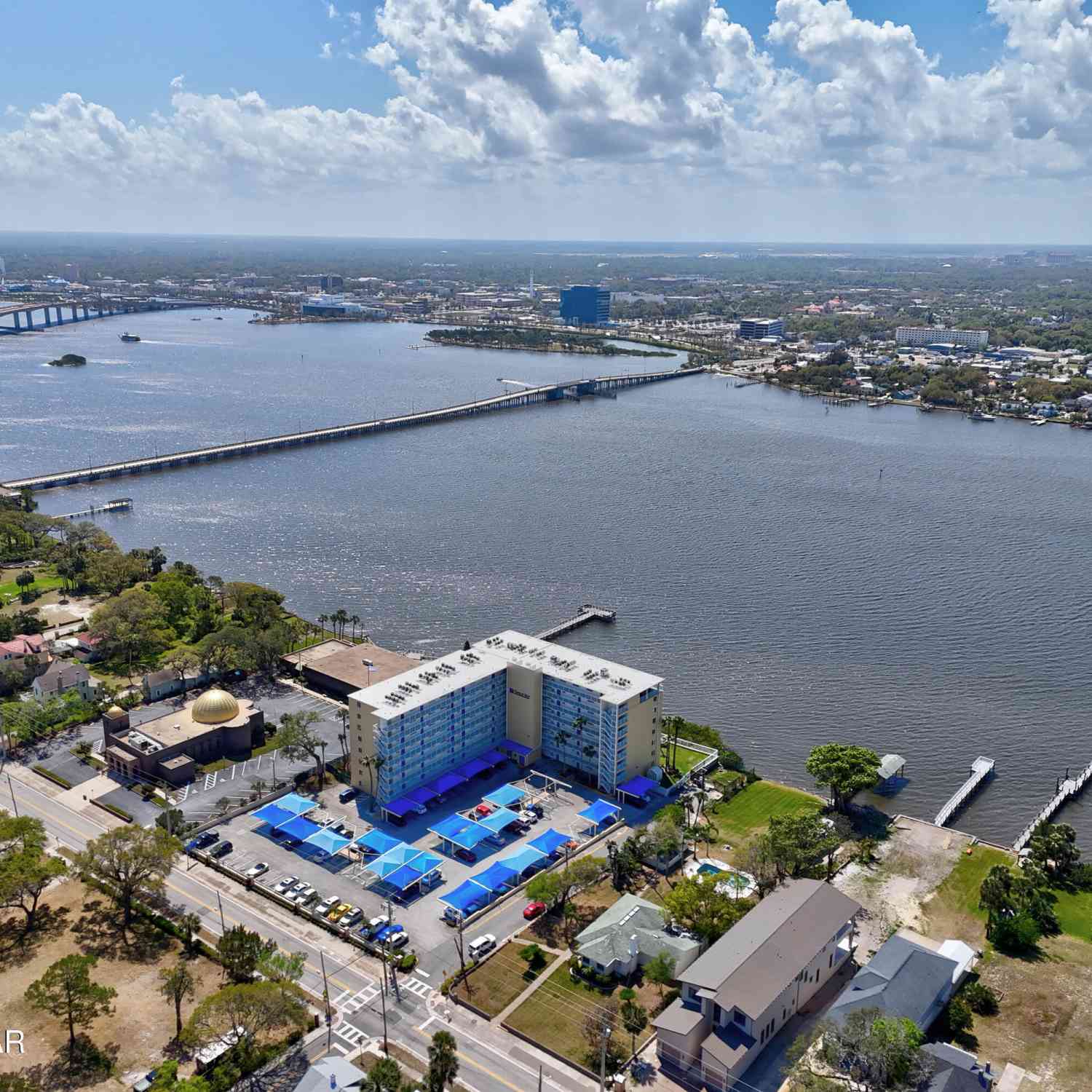 Condo For Sale - 145 N Halifax Avenue #310<br/> Daytona Beach, FL 32118