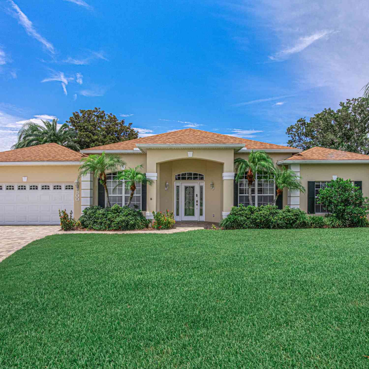 Homes For Sale - 800 Sterling Chase Drive<br/> Port Orange, FL 32128
