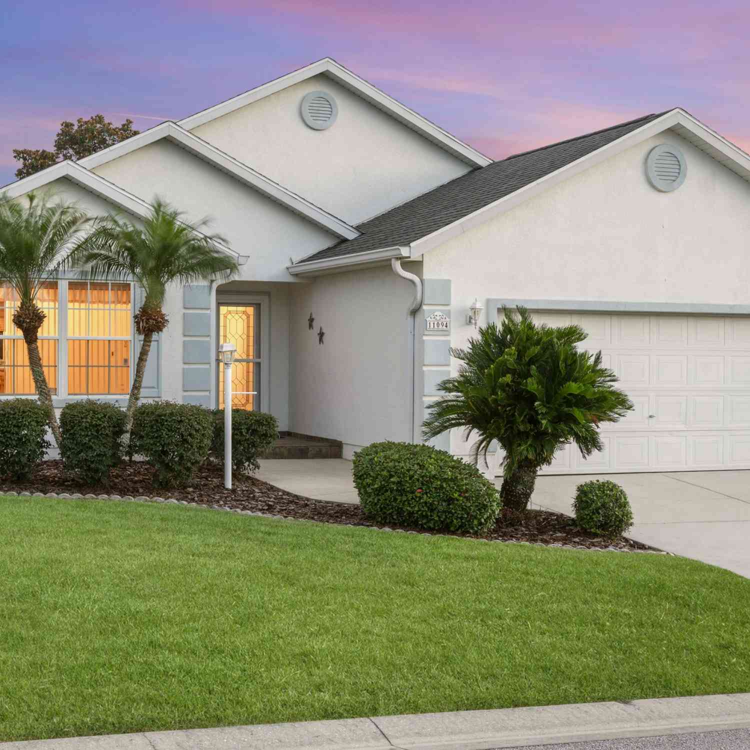 Homes For Sale - 11094 SE 173rd Lane<br/> Summerfield, FL 34491