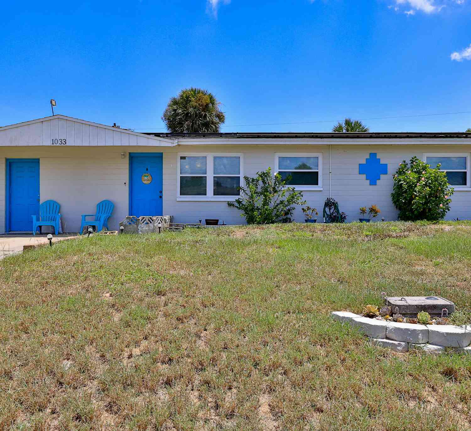 Homes For Sale - 1033 Cadillac Drive<br/> Daytona Beach, FL 32117