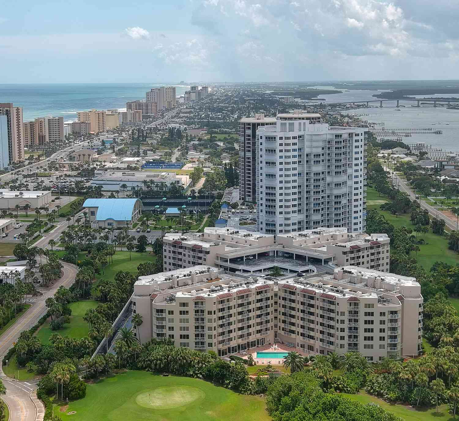 Condo For Sale - 3 Oceans West Boulevard #5B4<br/> Daytona Beach, FL 32118