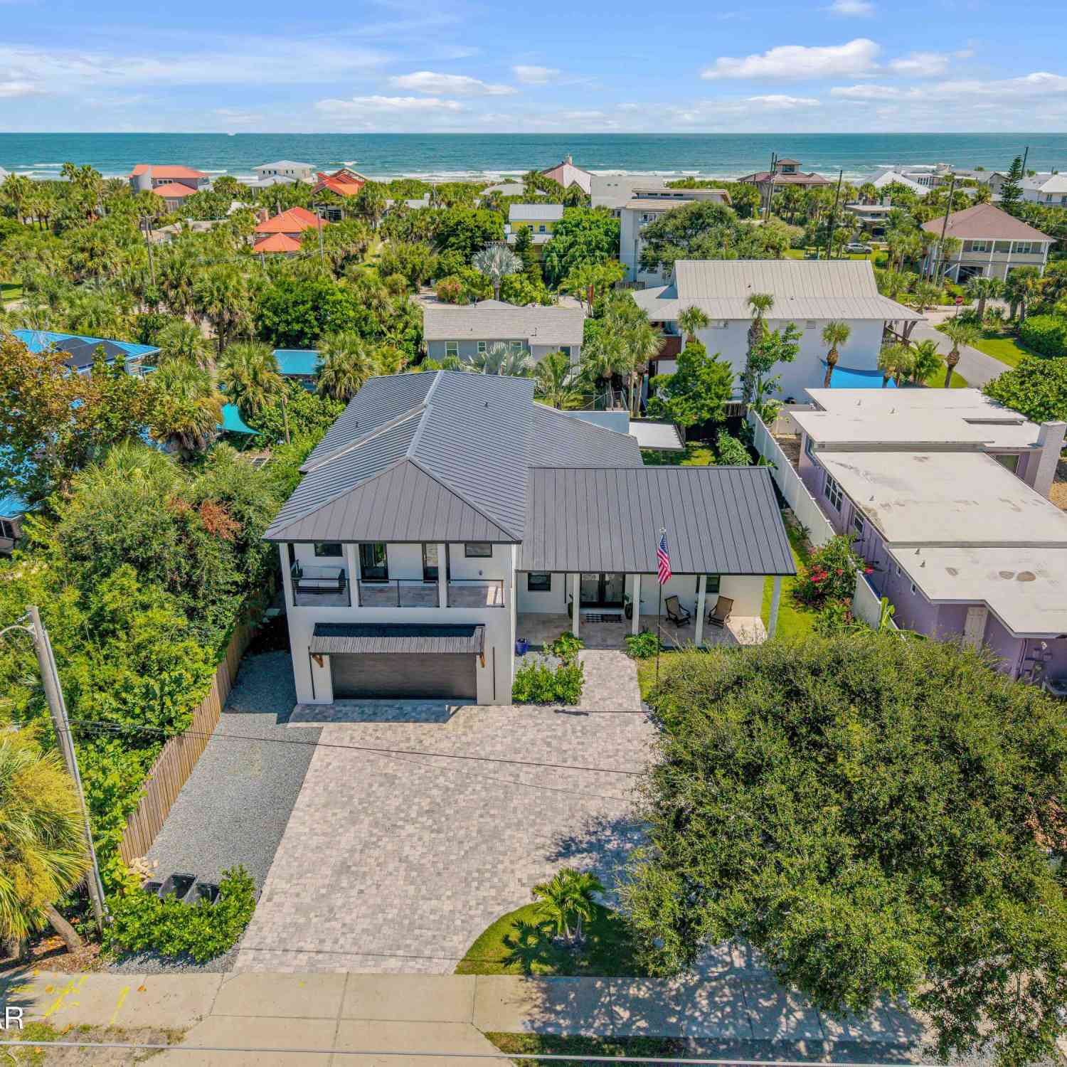 Homes For Sale - 1707 N Peninsula Avenue<br/> New Smyrna Beach, FL 32169