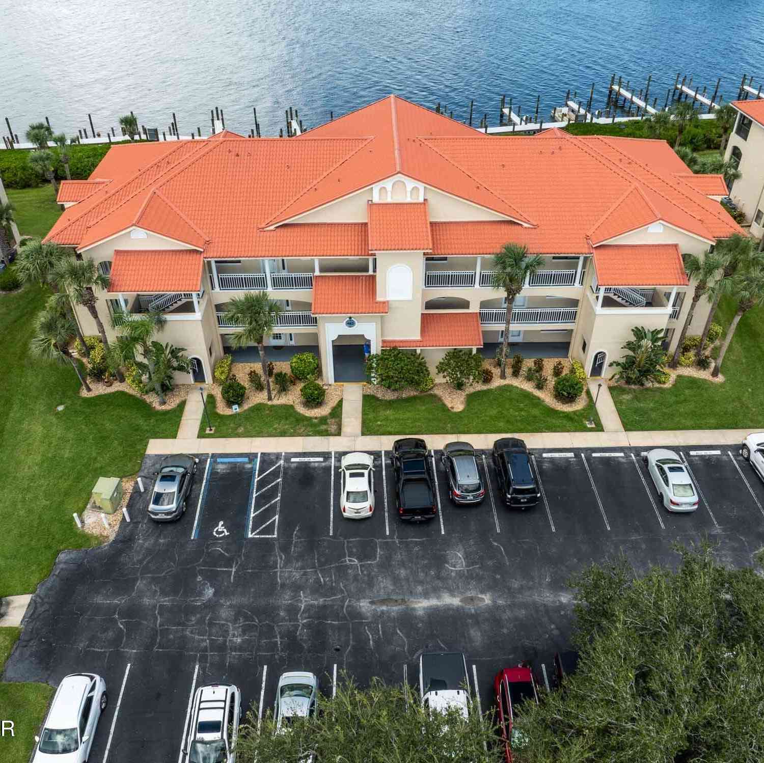 Condo For Sale - 462 Bouchelle Drive #104<br/> New Smyrna Beach, FL 32169