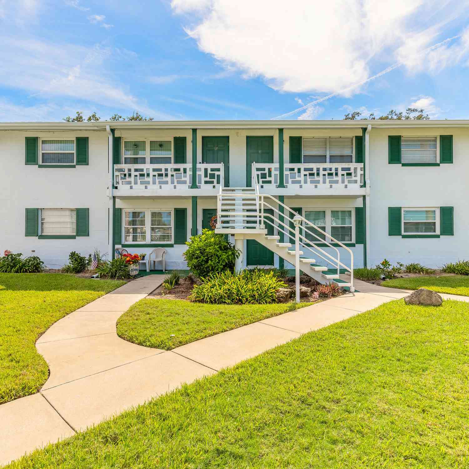 Condo For Sale - 1800 S Palmetto Avenue #1110<br/> South Daytona, FL 32119