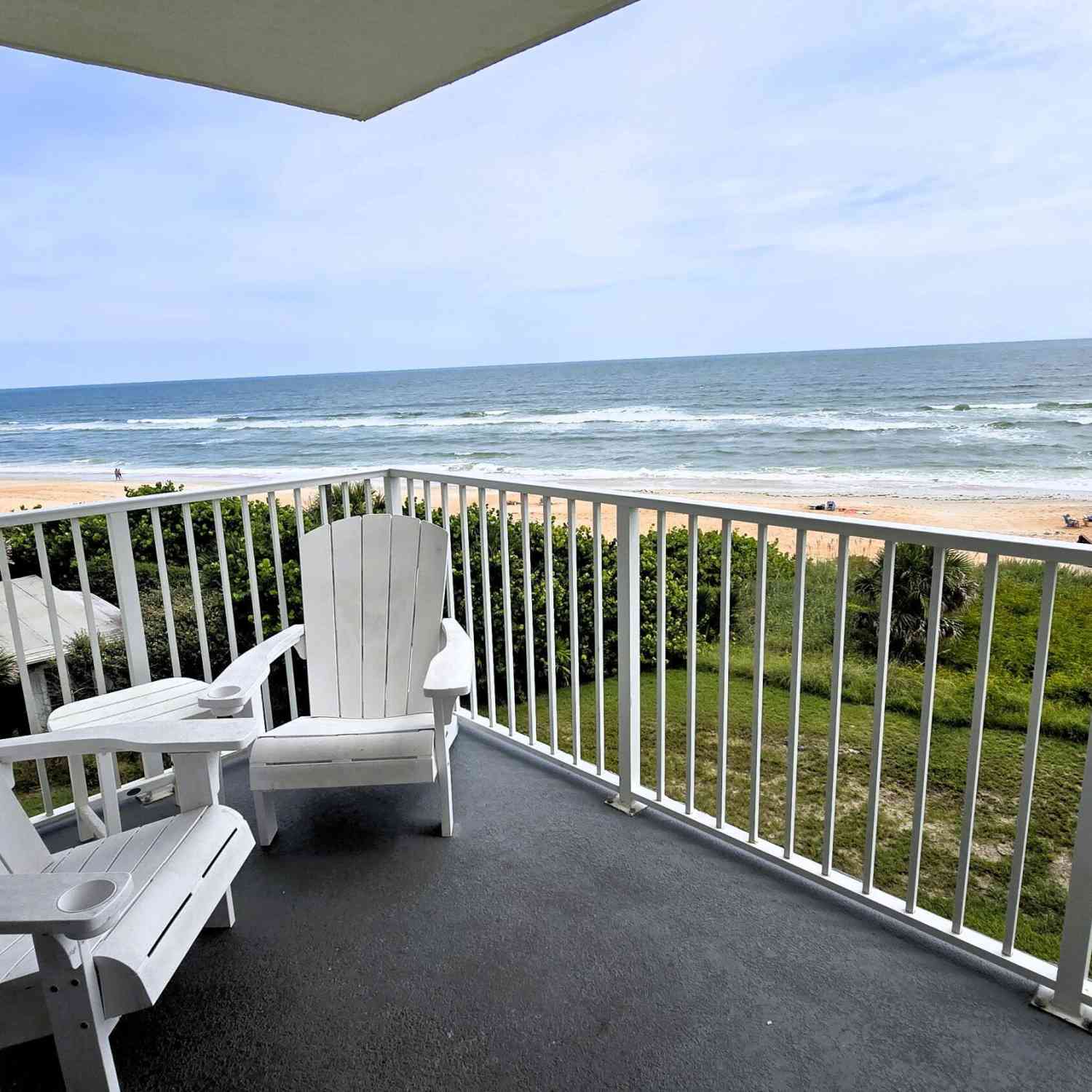 Condo For Sale - 1183 Ocean Shore Boulevard #304<br/> Ormond Beach, FL 32176