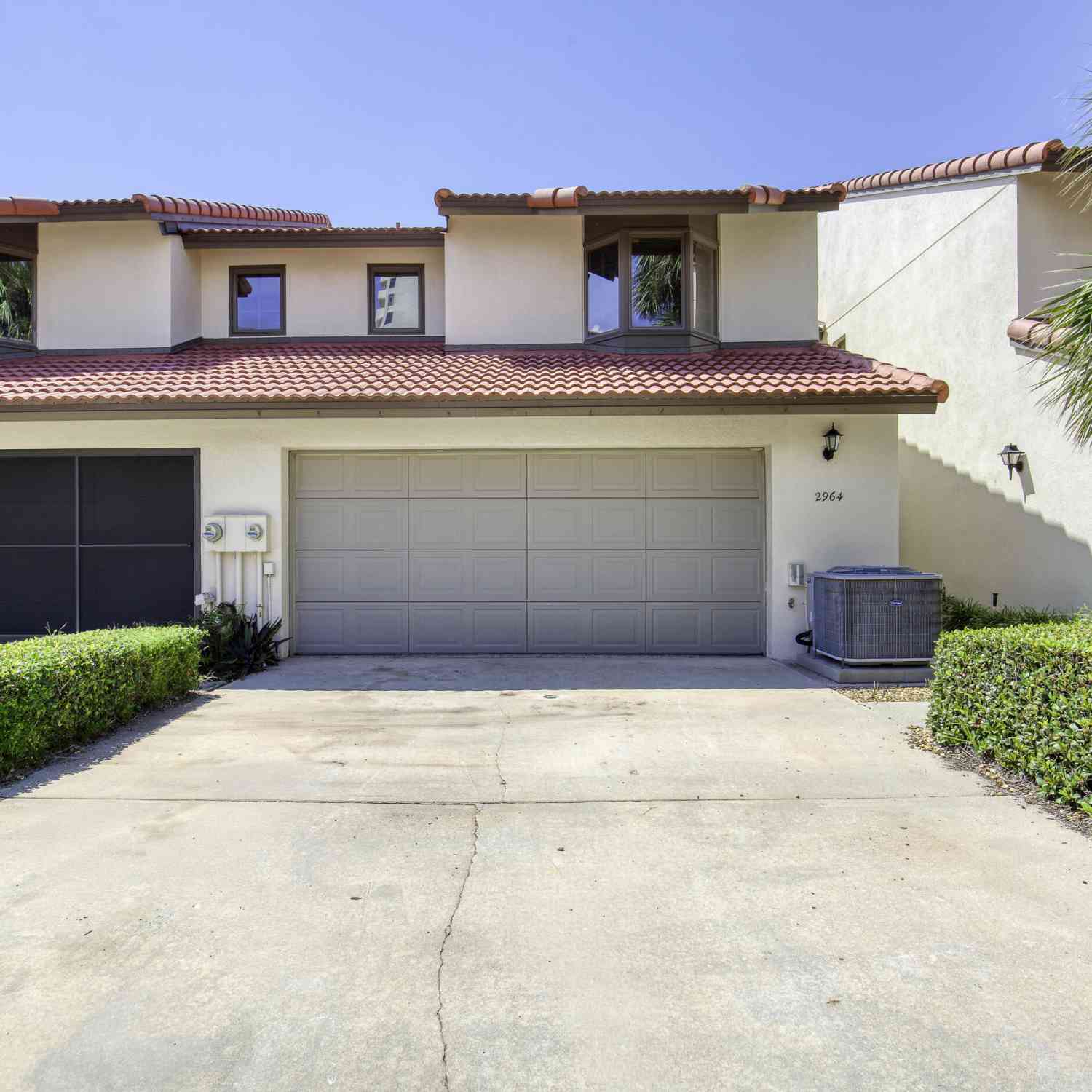 Condo For Sale - 2964 Oceans Trace<br/> Daytona Beach Shores, FL 32118
