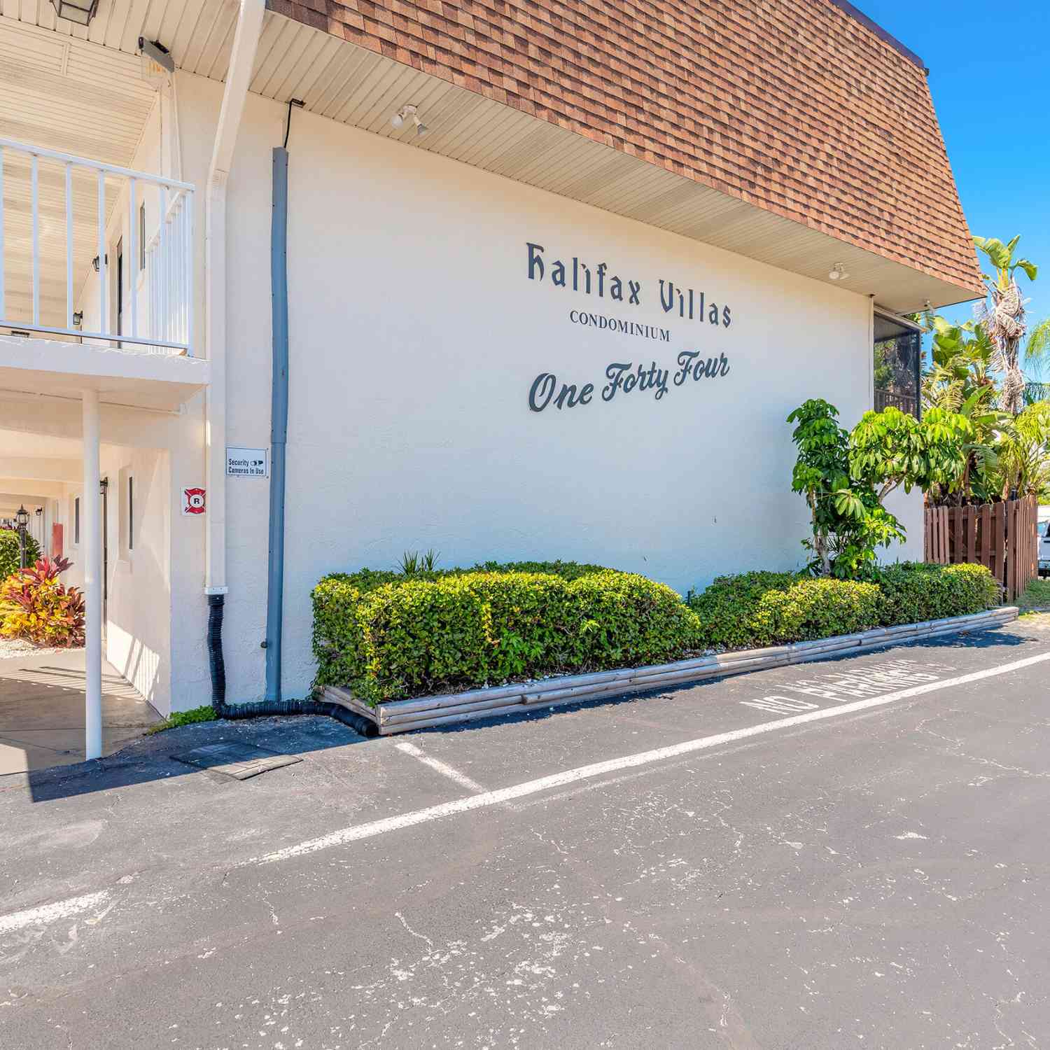 Condo For Sale - 144 S Halifax Avenue #27<br/> Daytona Beach, FL 32118