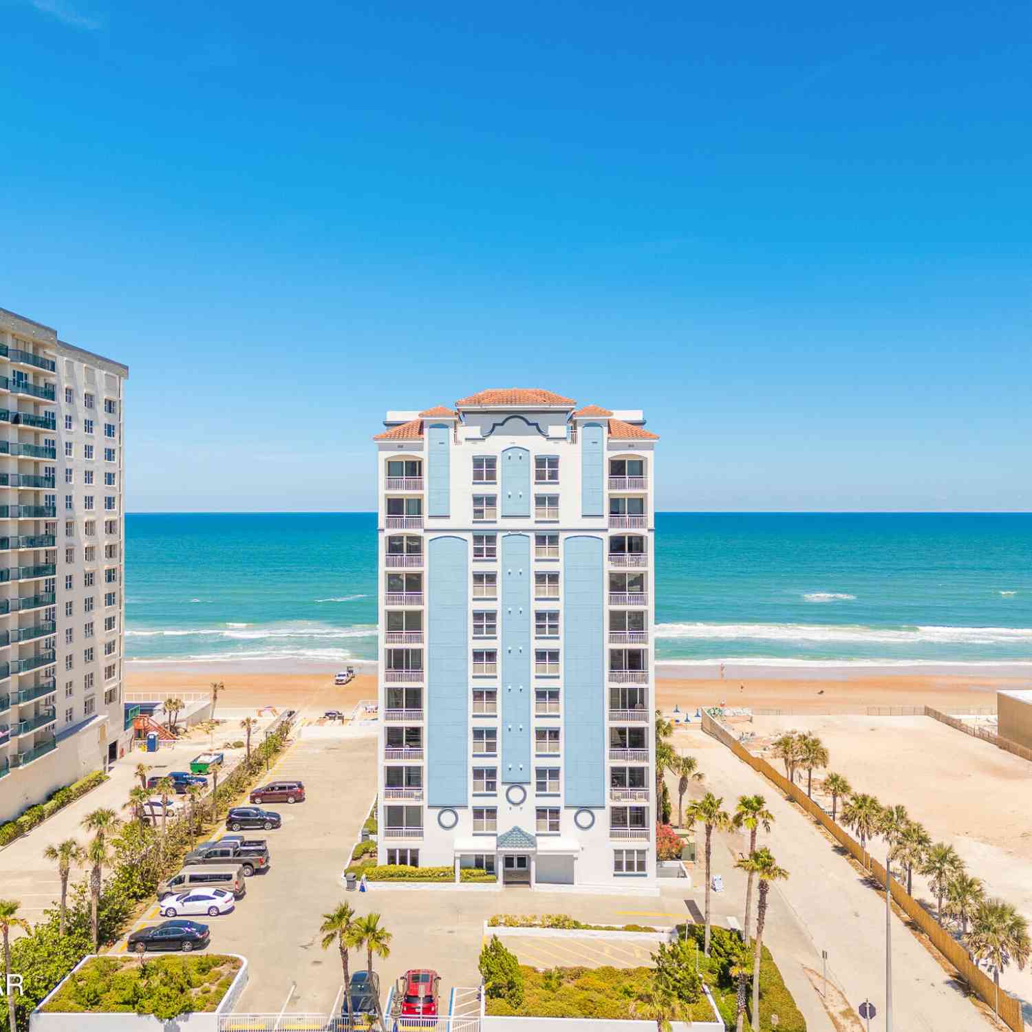 Condo For Sale - 2071 S Atlantic Avenue #204<br/> Daytona Beach Shores, FL 32118