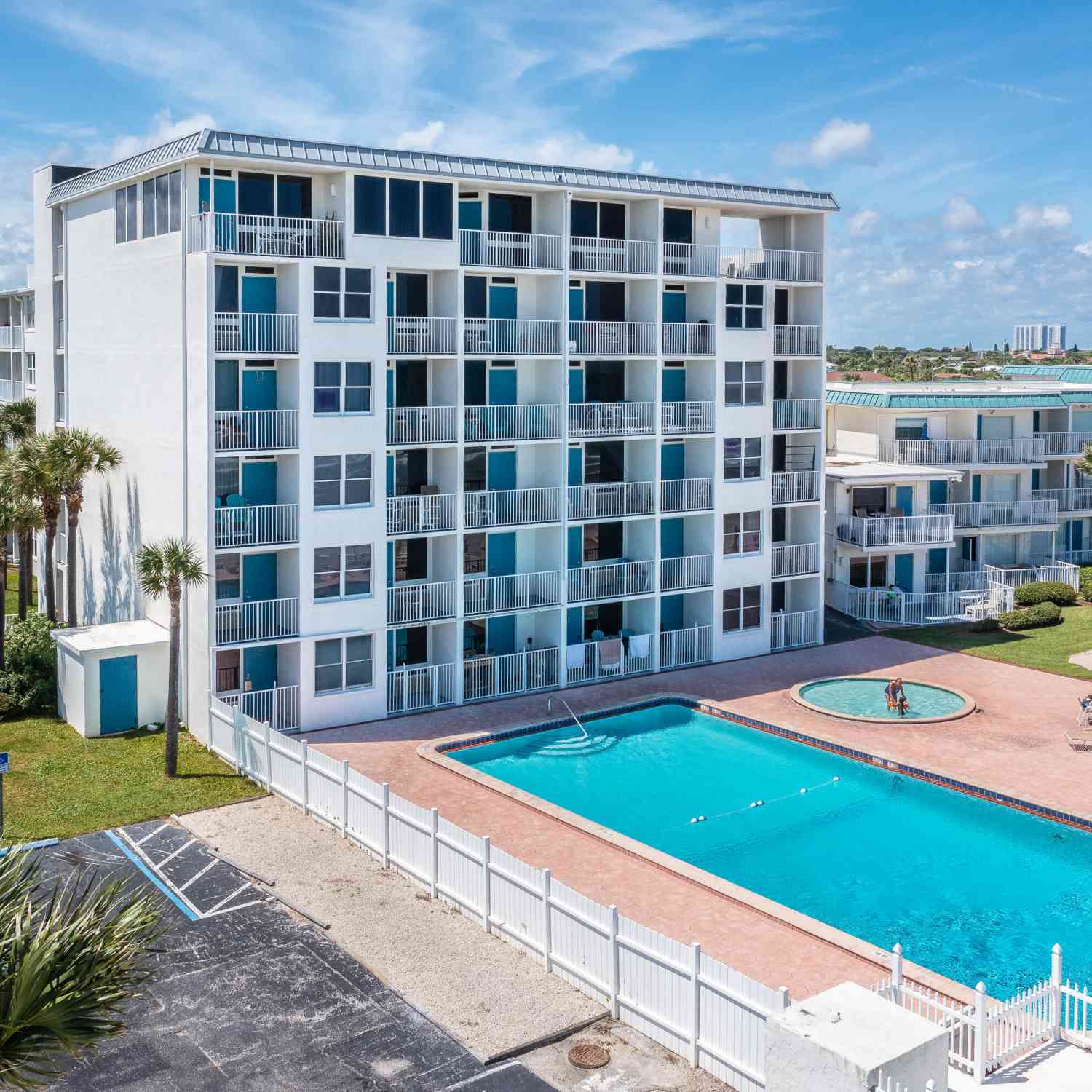 Condo For Sale - 935 S Atlantic Avenue #303<br/> Daytona Beach, FL 32118