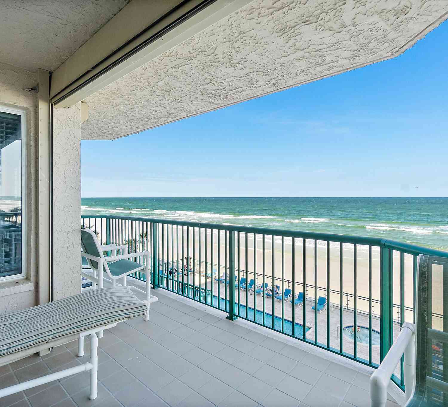Condo For Sale - 3311 S Atlantic Avenue #304<br/> Daytona Beach Shores, FL 32118