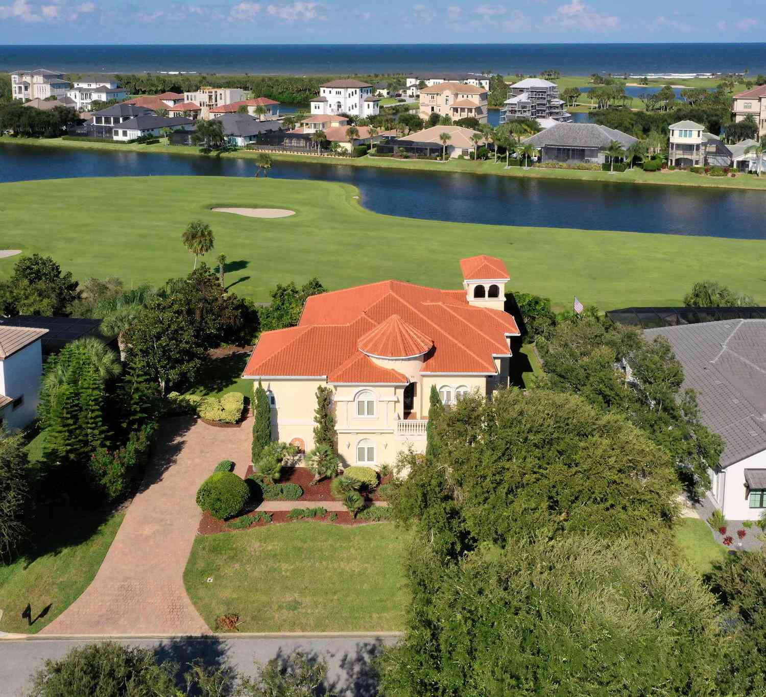 Homes For Sale - 44 Ocean Oaks Lane<br/> Palm Coast, FL 32137