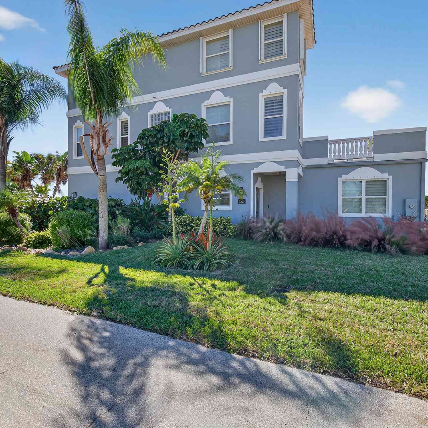 Homes For Sale - 2302 John Anderson Drive<br/> Ormond Beach, FL 32176
