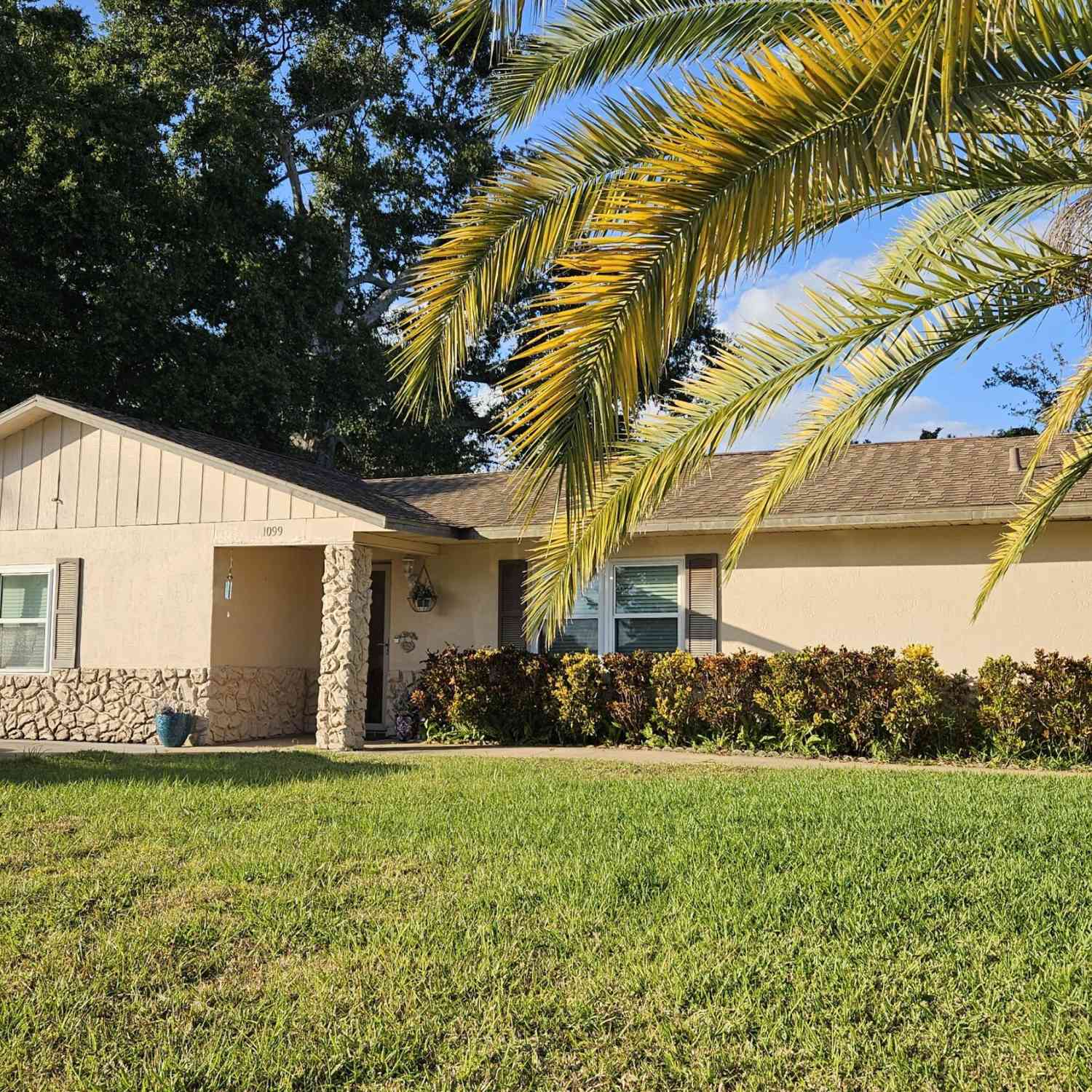 Homes For Sale - 1099 Kingswood Way<br/> Port Orange, FL 32129