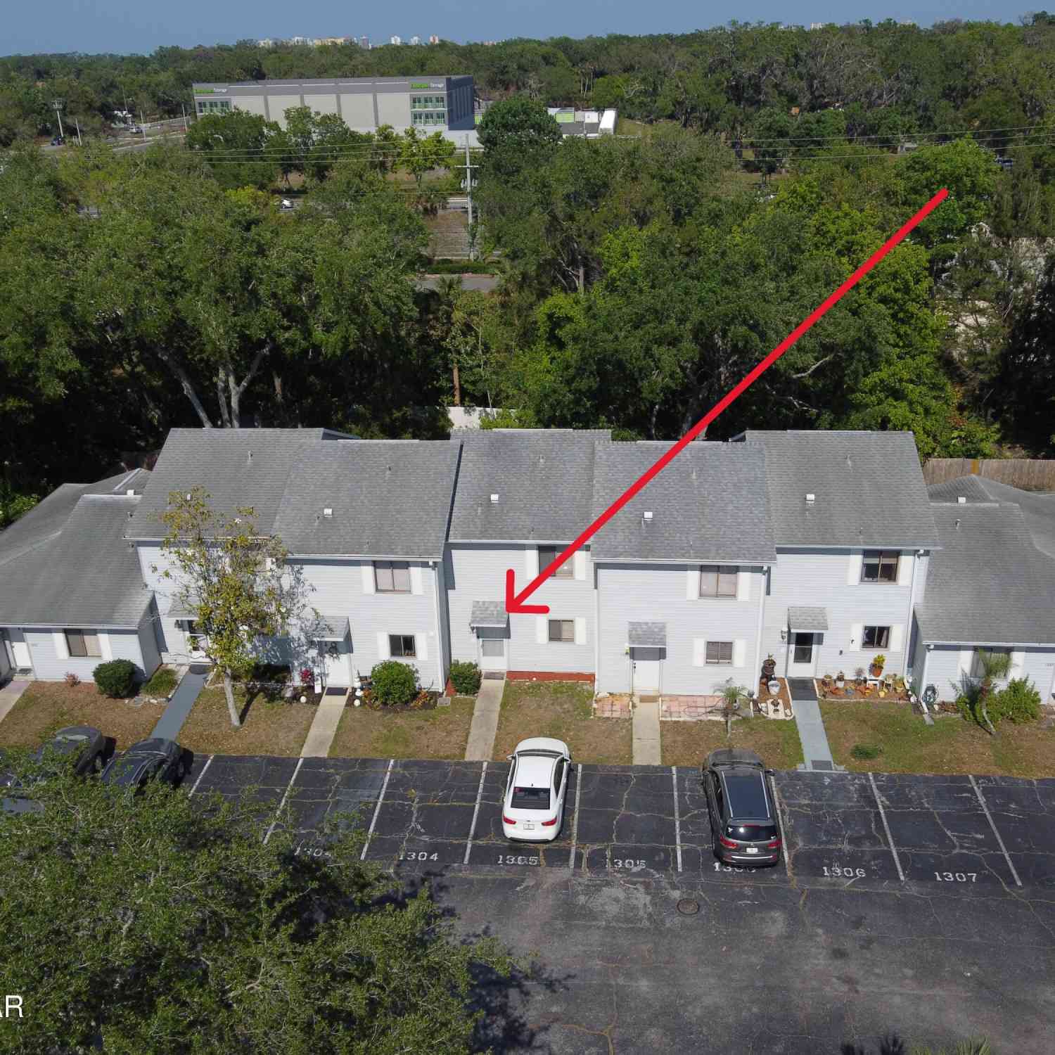 Homes For Sale - 1304 Deer Springs Road<br/> Port Orange, FL 32129