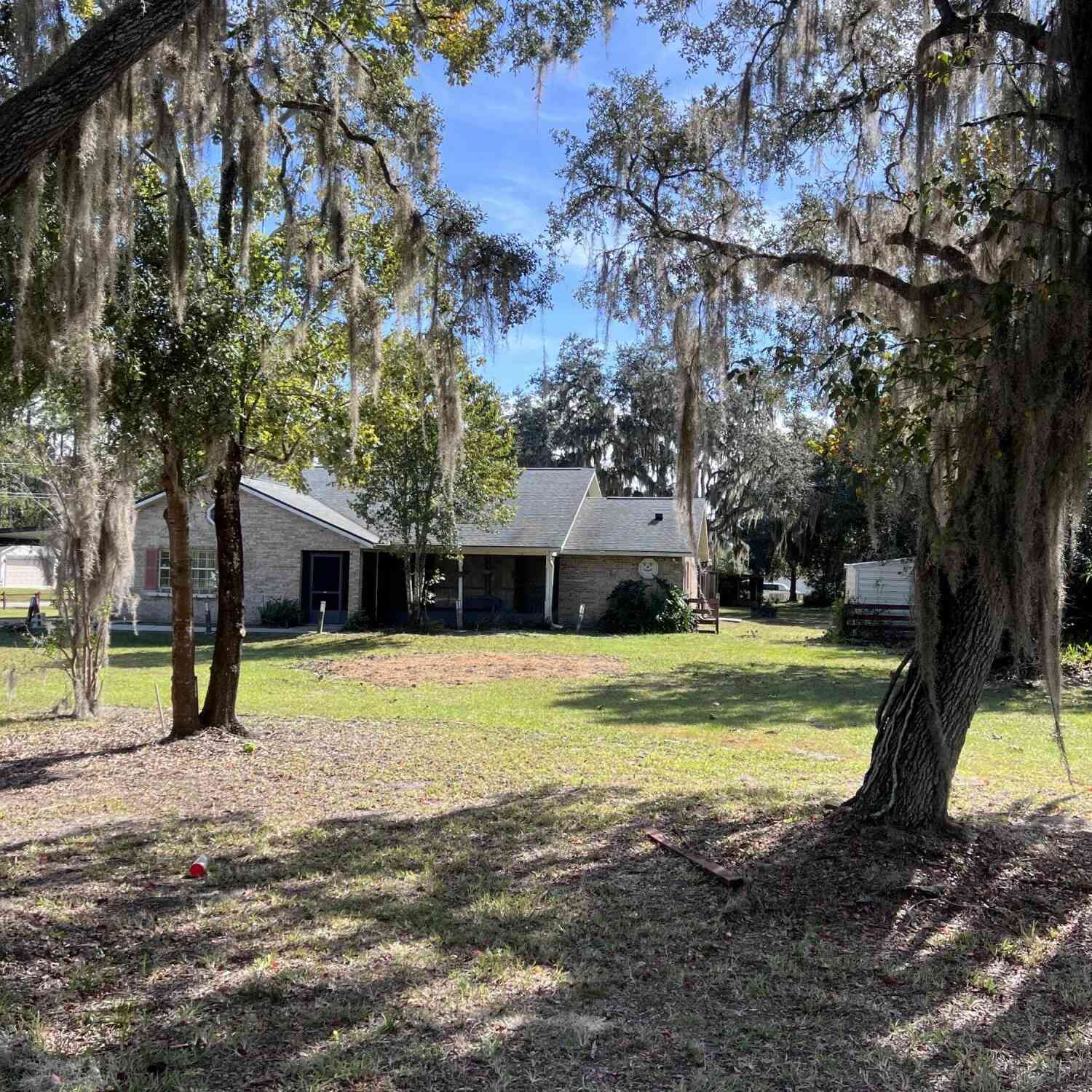 Homes For Sale - 2550 Lake Ruby Road<br/> DeLand, FL 32724
