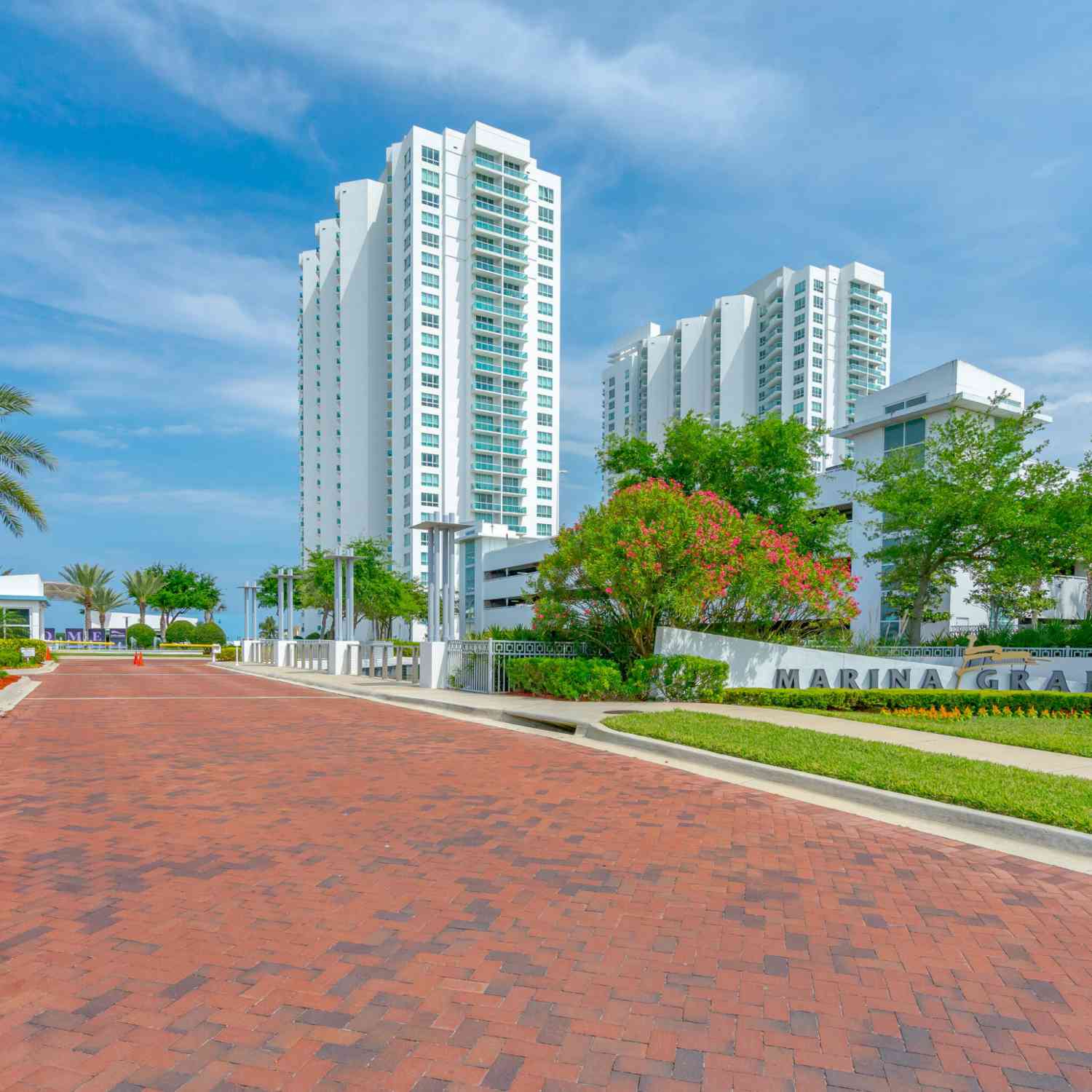 Condo For Rent - 241 Riverside Drive #808<br/> Holly Hill, FL 32117