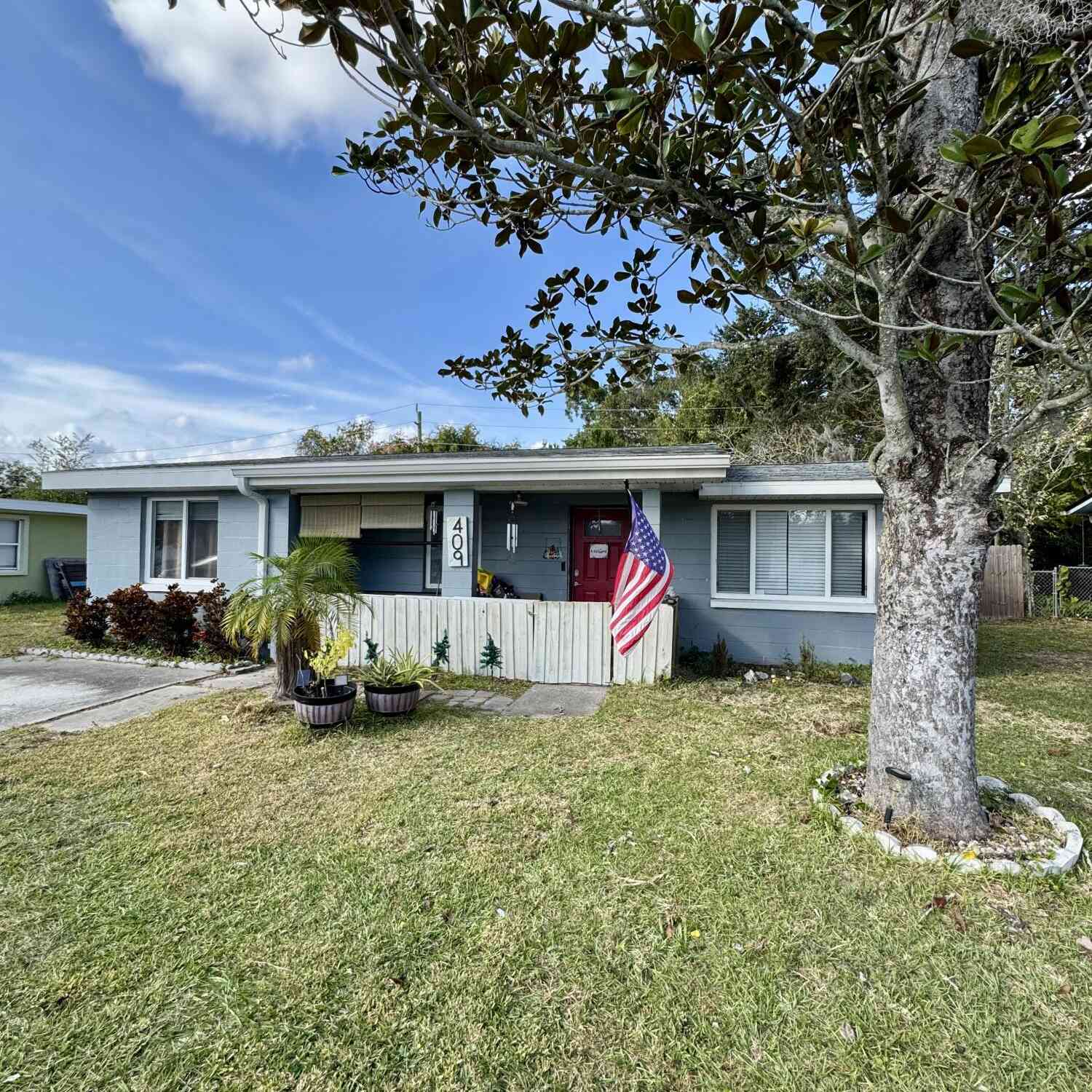 Homes For Sale - 409 Adele Street<br/> Edgewater, FL 32132